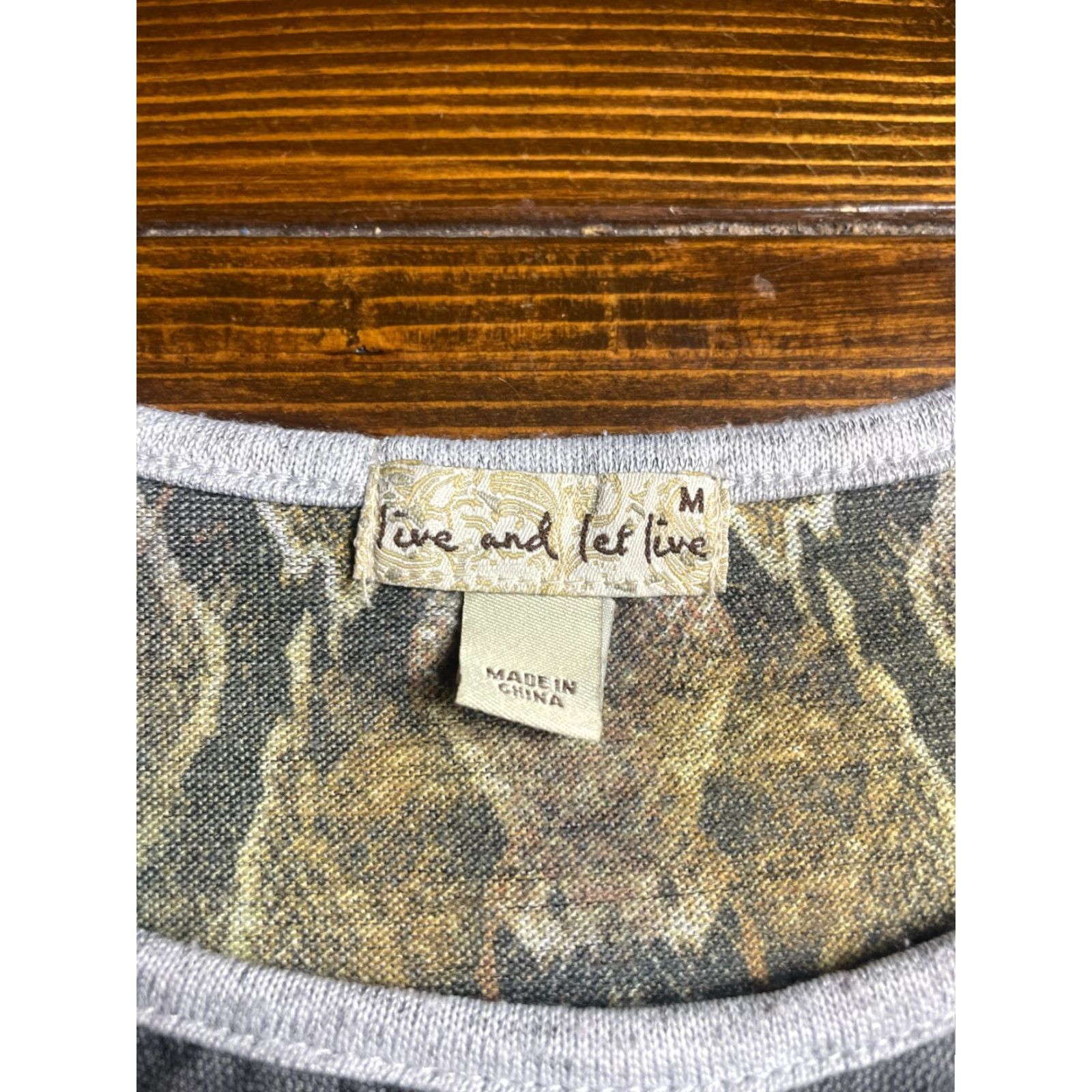 Olive Let me live Shirt Women’s Medium Gray Snakeskin Jeweled Long Sleeve Shirt Size M / US 6-8 / IT 42-44 - 7 Thumbnail