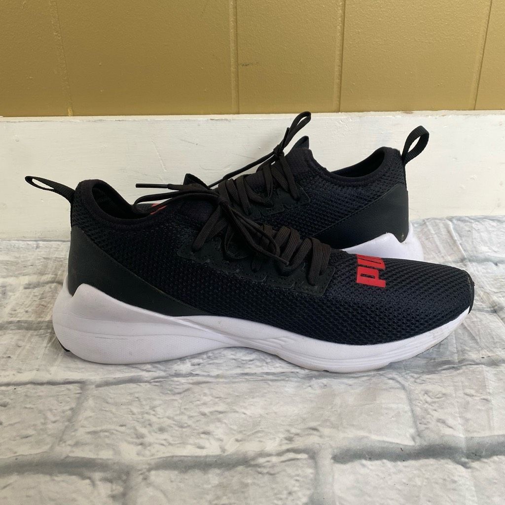 Puma Puma men 9.5 tie up running shoes black & red Size US 9.5 / EU 42-43 - 2 Thumbnail