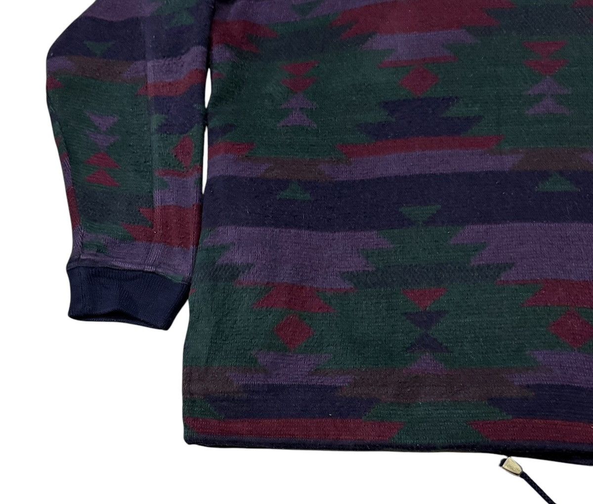 Billabong Vintage Billabong Native Design Turtleneck Fleece Jacket Size US L / EU 52-54 / 3 - 14 Thumbnail