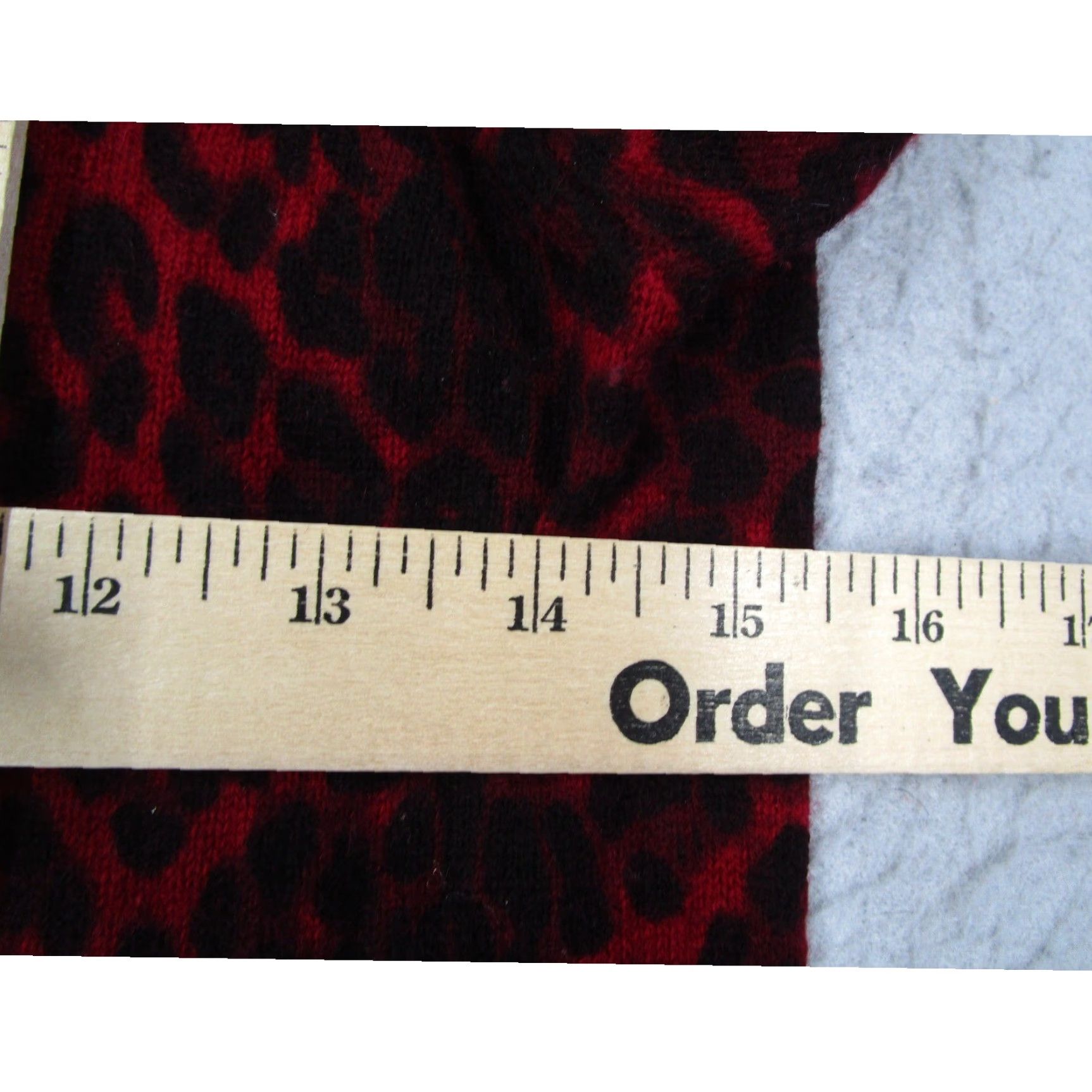 Neiman Marcus VINTAGE Neiman Marcus Sweater Womens Red Black Leopard Animal Print Crew Neck XS Slim Suede? Size XS / US 0-2 / IT 36-38 - 6 Thumbnail