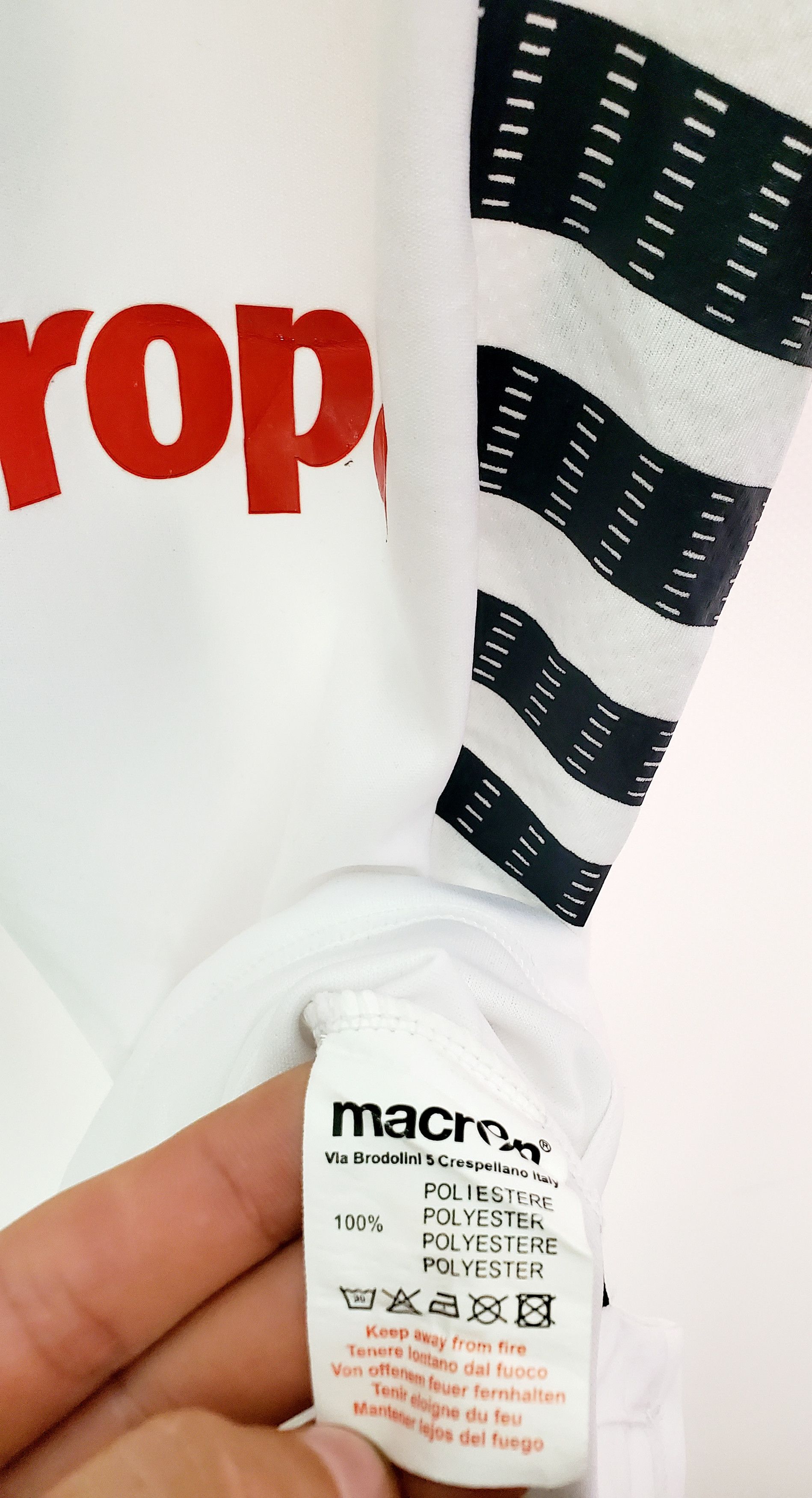 Macron MALLORCA FC SPAIN 2013 2014 AWAY jersey ideal condition M Size US M / EU 48-50 / 2 - 6 Thumbnail