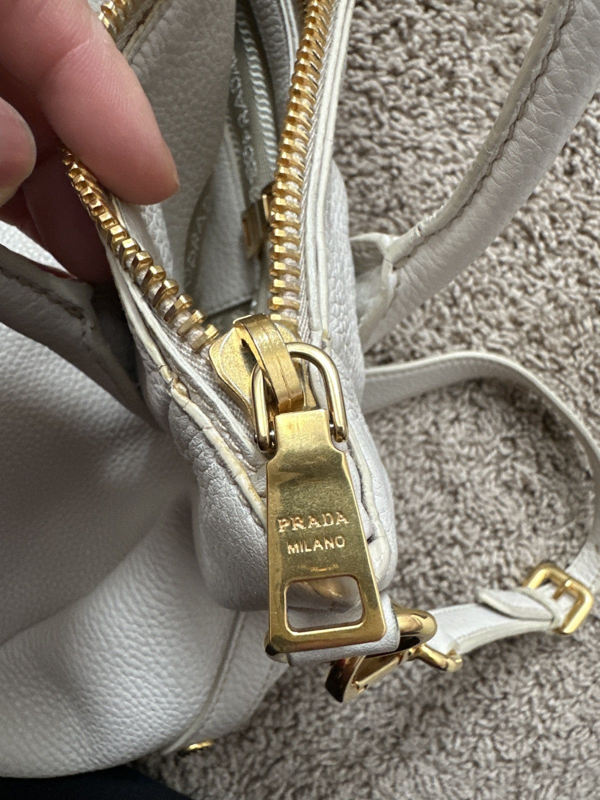 Prada Prada Sacca 2 Manici *100% authentic * Size ONE SIZE - 4 Thumbnail