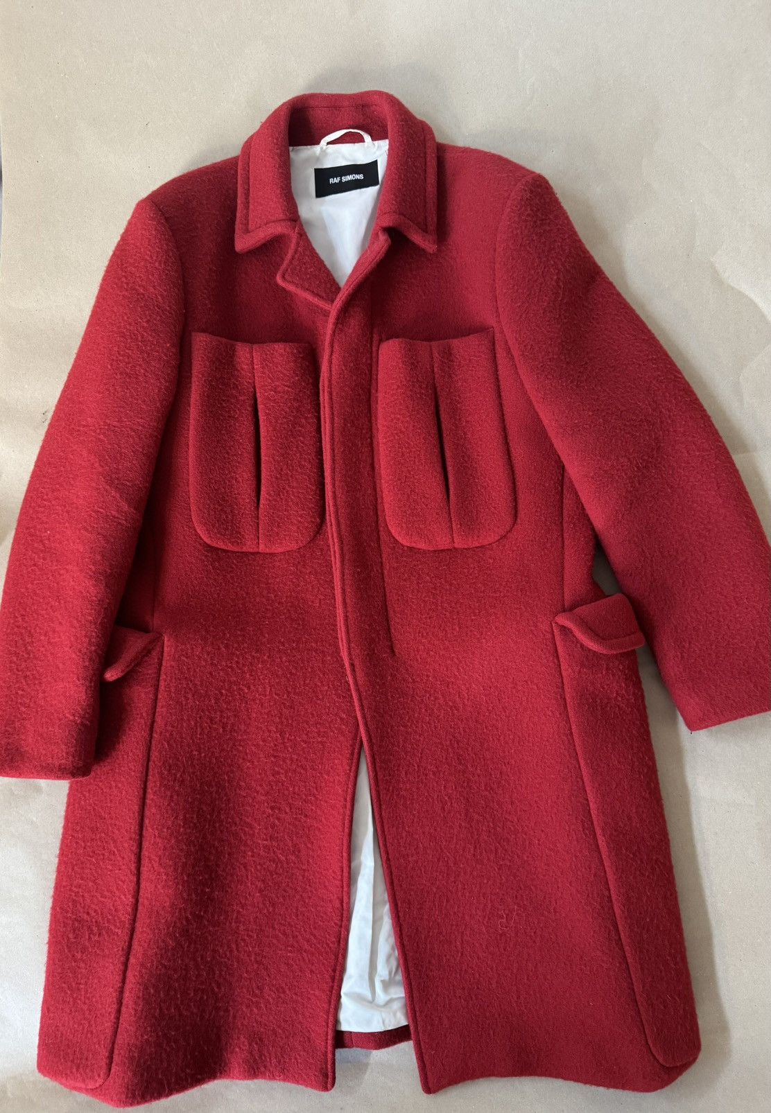Raf Simons Raf Simons FW18 / « red coat with very big pockets » Size US M / EU 48-50 / 2 - 4 Thumbnail