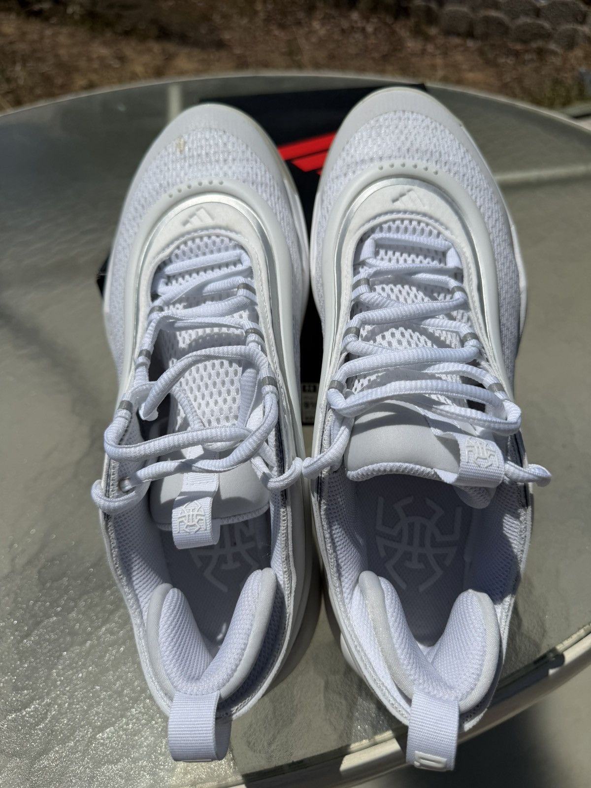 Adidas Adidas D.O.N. Issue 6 Size US 9.5 / EU 42-43 - 4 Thumbnail