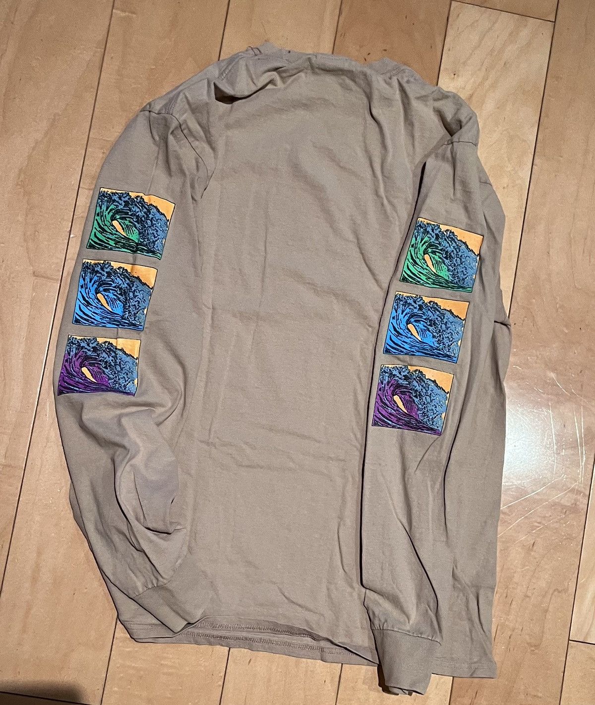 Noah Noah Tan Waves Long Sleeve Tee Medium Size US M / EU 48-50 / 2 - 2 Thumbnail