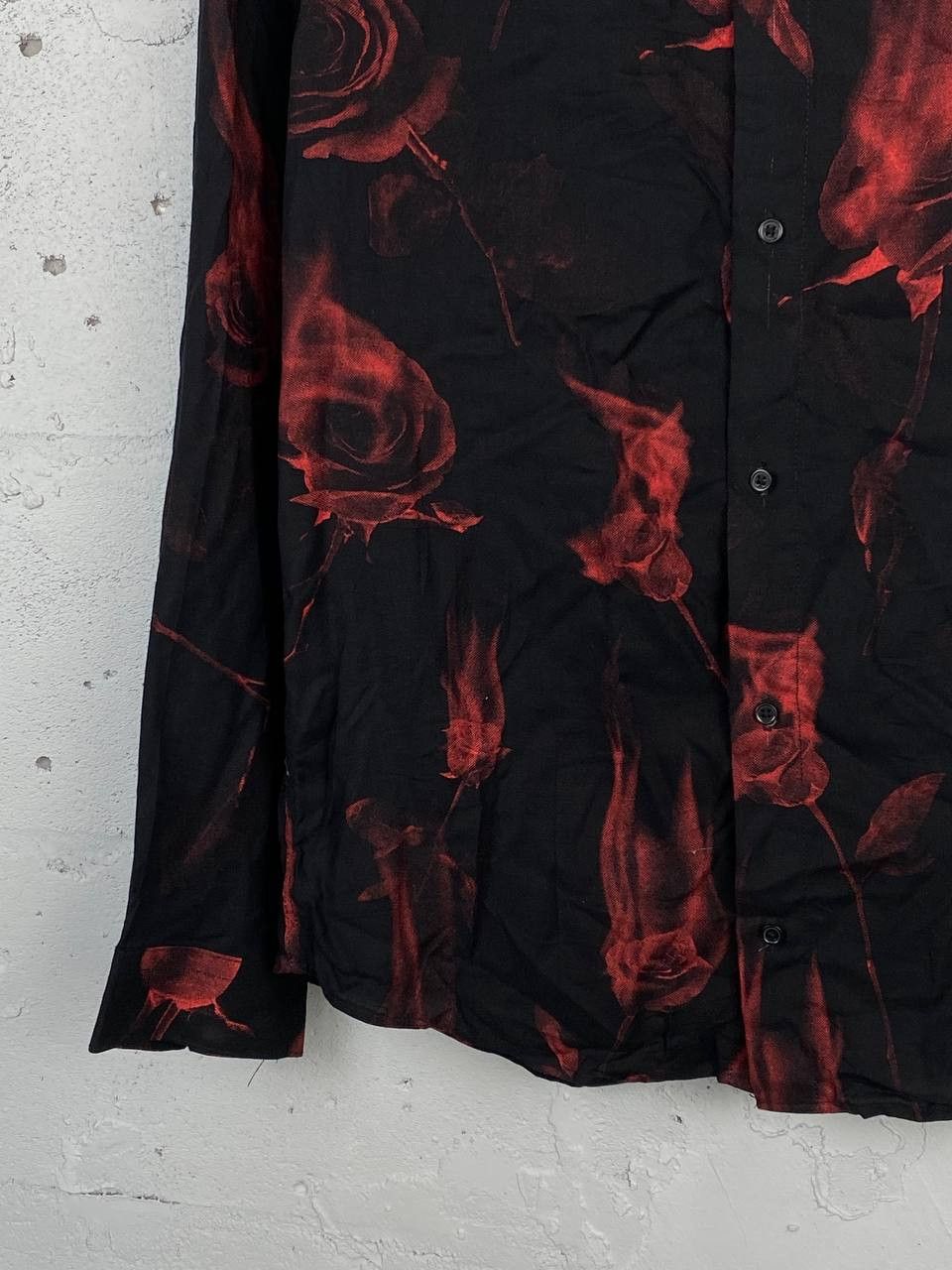 Other Haider Ackerman Style Flaming Roses Black Shirt Japan Size US M / EU 48-50 / 2 - 2 Thumbnail