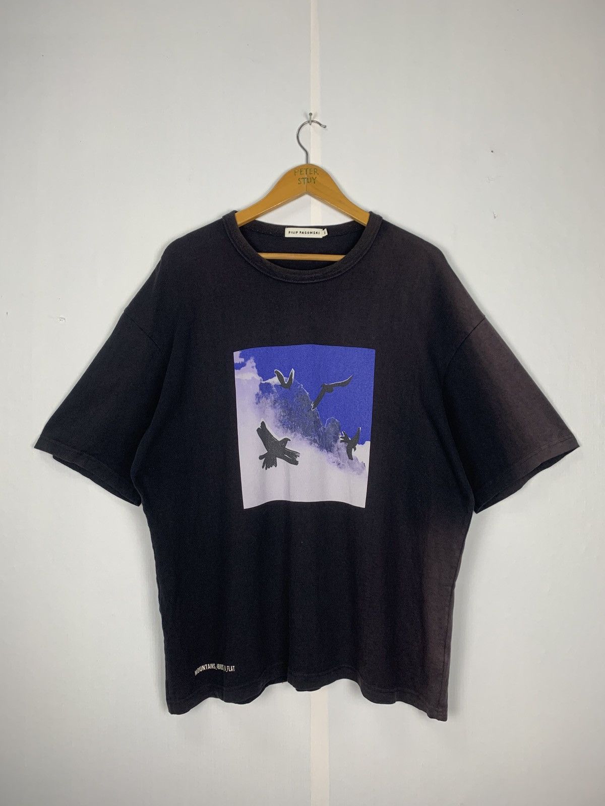 GU Filip Pagowski x GU Tee Size US XL / EU 56 / 4 - 2 Thumbnail