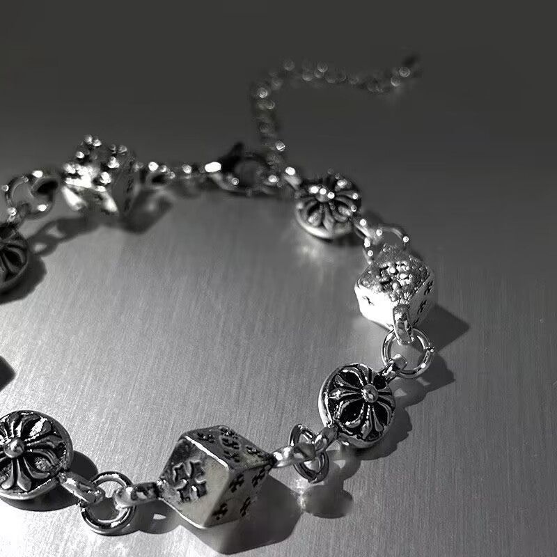 Vintage y2k 2000s distracted dice bracelet Size ONE SIZE - 4 Thumbnail