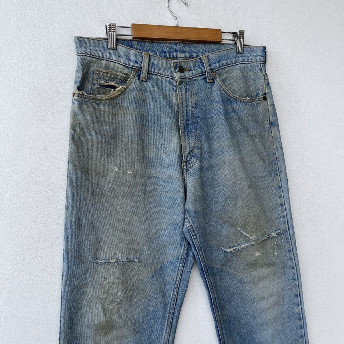 Levi's Vintage 90s Levi's 210 Orange Tab Denim Jeans Thrashed Size US 34 / EU 50 - 4 Thumbnail