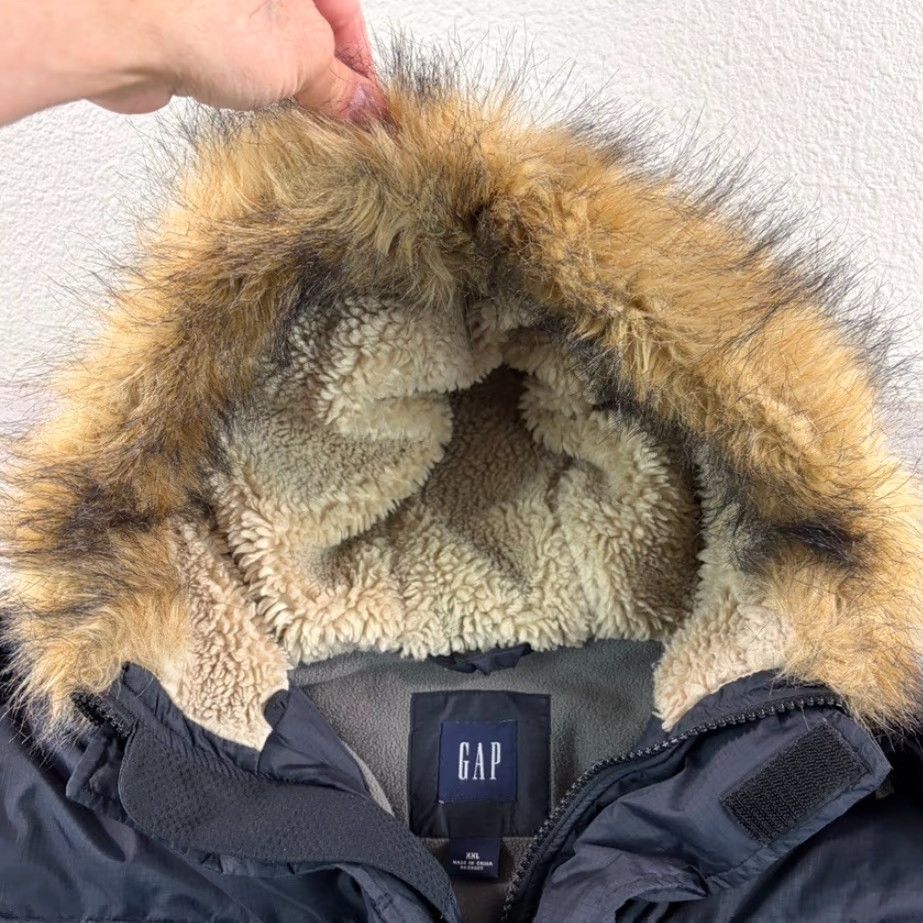 Gap VINTAGE Gap Goose Down Winter Parka Jacket Men 2XL Black Faux Fur Hood Warm Regular Length Parka Mens Jacket Size US XXL / EU 58 / 5 - 3 Thumbnail