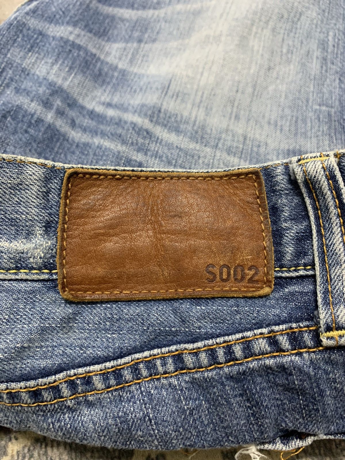 Japanese Brand Vintage Uniqlo S002 Japan Stone Wash Jeans 31x30 Size US 31 - 10 Thumbnail
