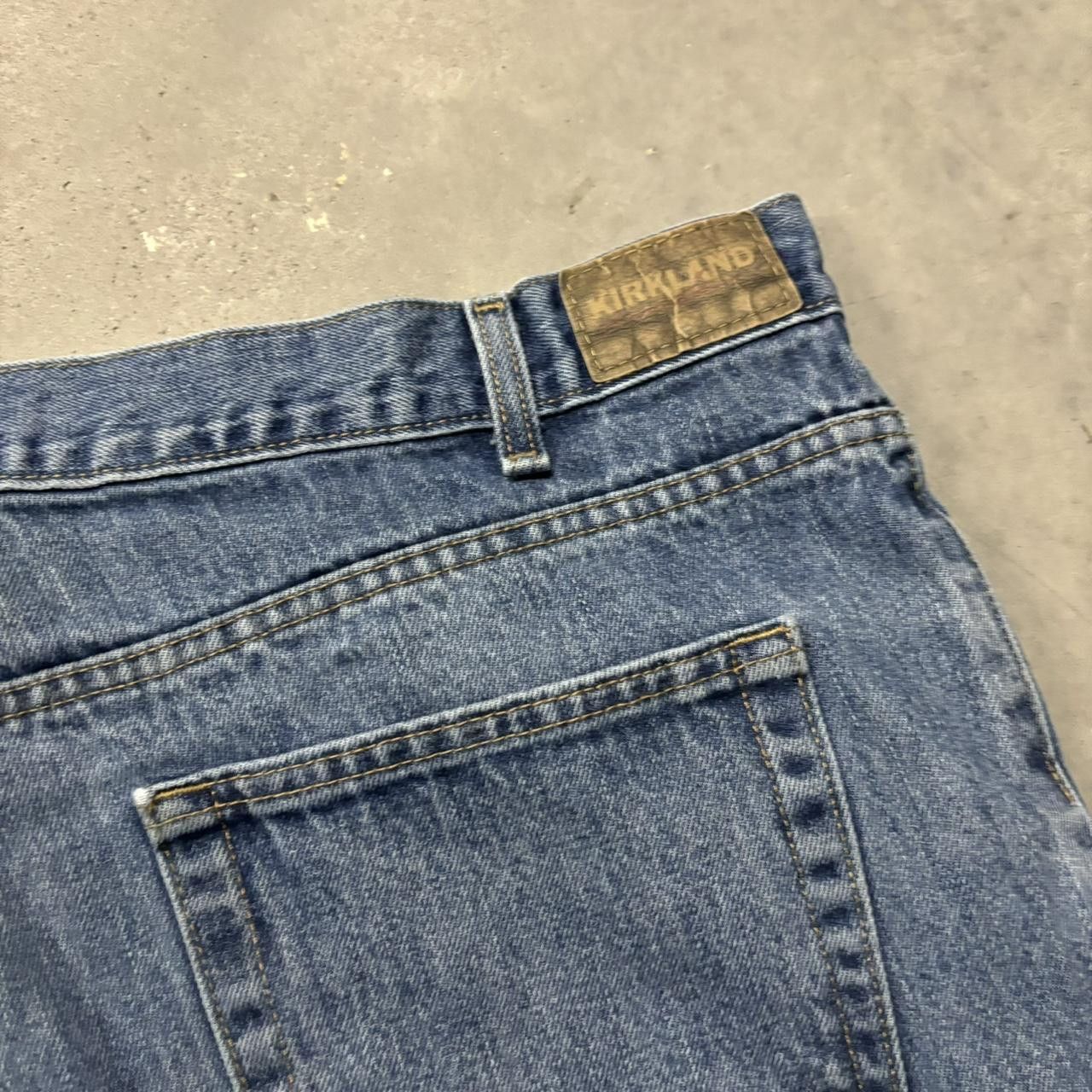 Japanese Brand × Vintage Crazy Vintage Y2K/2000s Baggy Medium Wash Skater Denim Jeans! Size US 42 / EU 58 - 7 Thumbnail