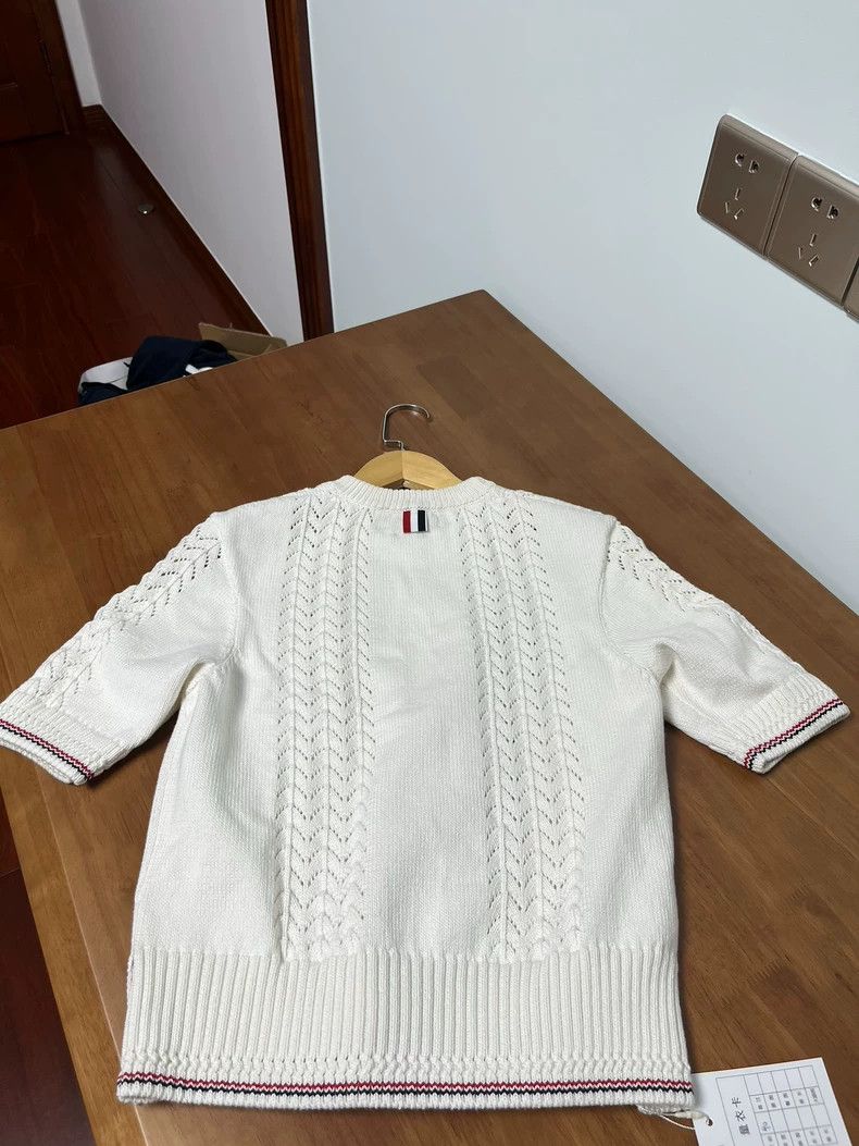Thom Browne THOM BROWNE40New knitted short sleeves 2502-Nextarrow Size US XXS / EU 40 - 5 Thumbnail