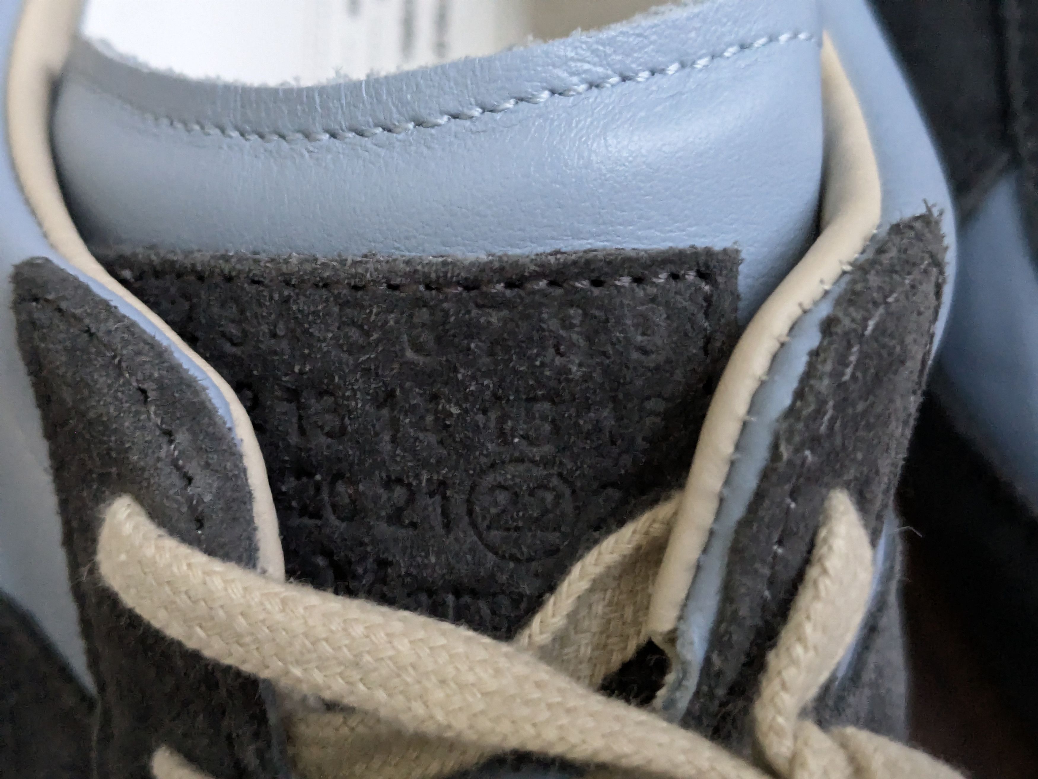 Maison Margiela Maison Margiela Replica GAT White Blue 11 44 Low Tops Size US 11 / EU 44 - 6 Thumbnail