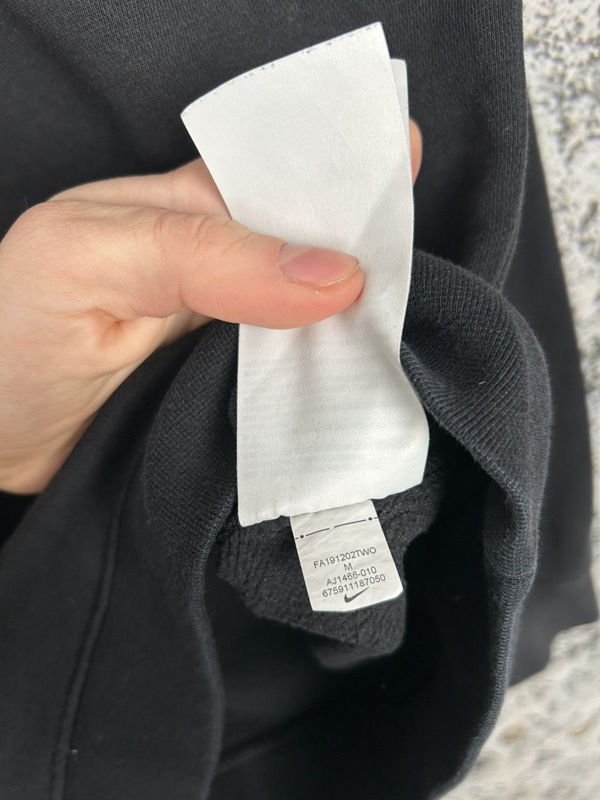 Nike Nike Swoosh Black Crewneck Streetwear Boxy Baggy Rap Size US M / EU 48-50 / 2 - 5 Thumbnail