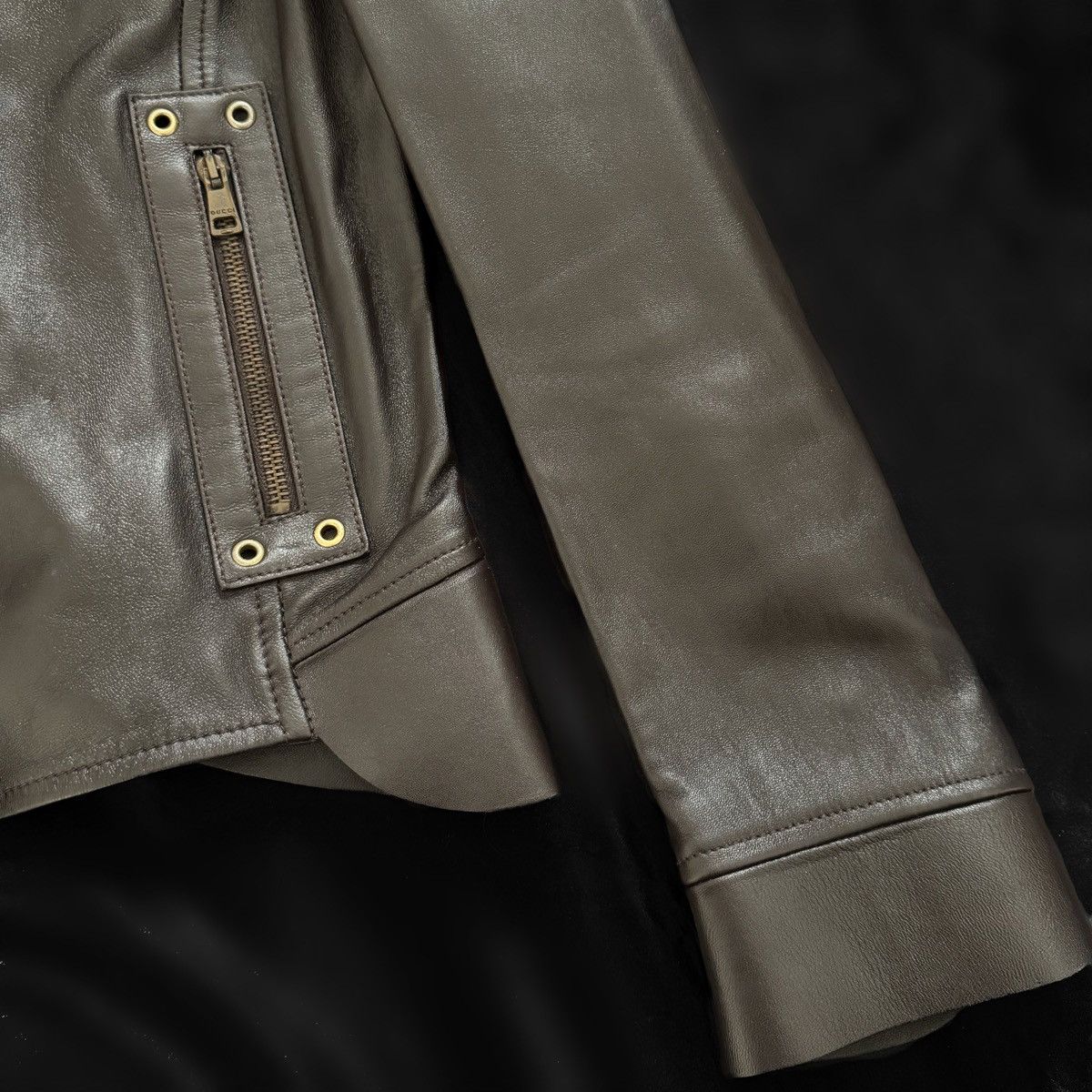 Gucci Runway Tom Ford for Gucci Asymmetrical Leather Jacket Size M / US 6-8 / IT 42-44 - 6 Thumbnail