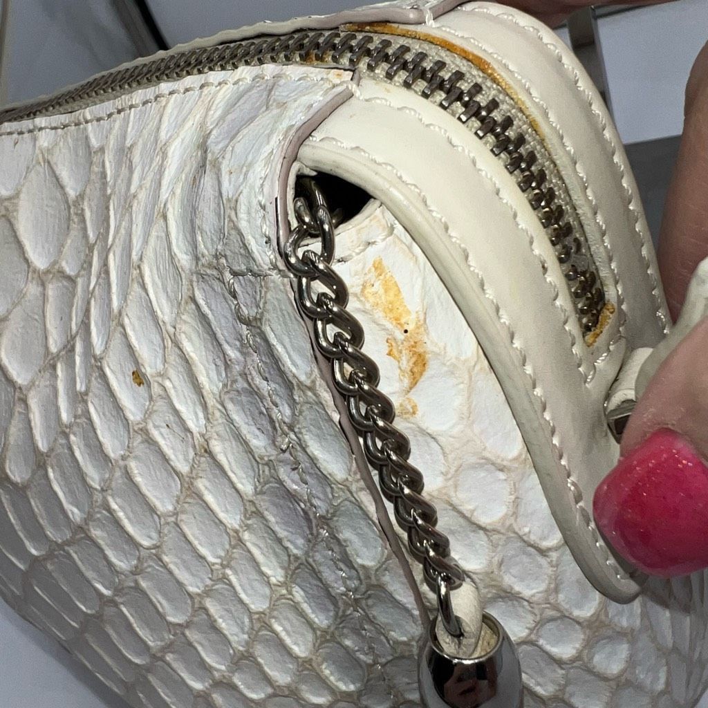 Other Gianni Conti Vintage Snake Embossed Leather Crossbody Bag ** Size ONE SIZE - 5 Thumbnail