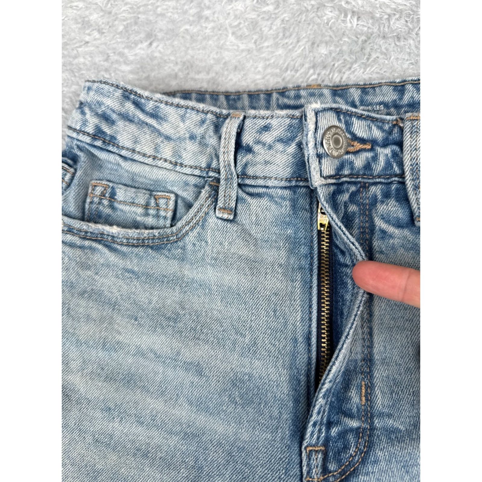 Old Navy Old Navy Wide Leg Jeans Womens 2 Blue Denim High Rise Crop 26x28 Distressed Cotton Size 26" / US 2 / IT 38 - 5 Thumbnail