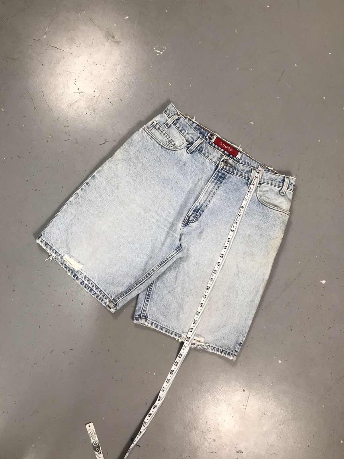 Levi's Vintage Levi’s Strauss & co silver tab loose denim jort Size US 36 / EU 52 - 3 Thumbnail