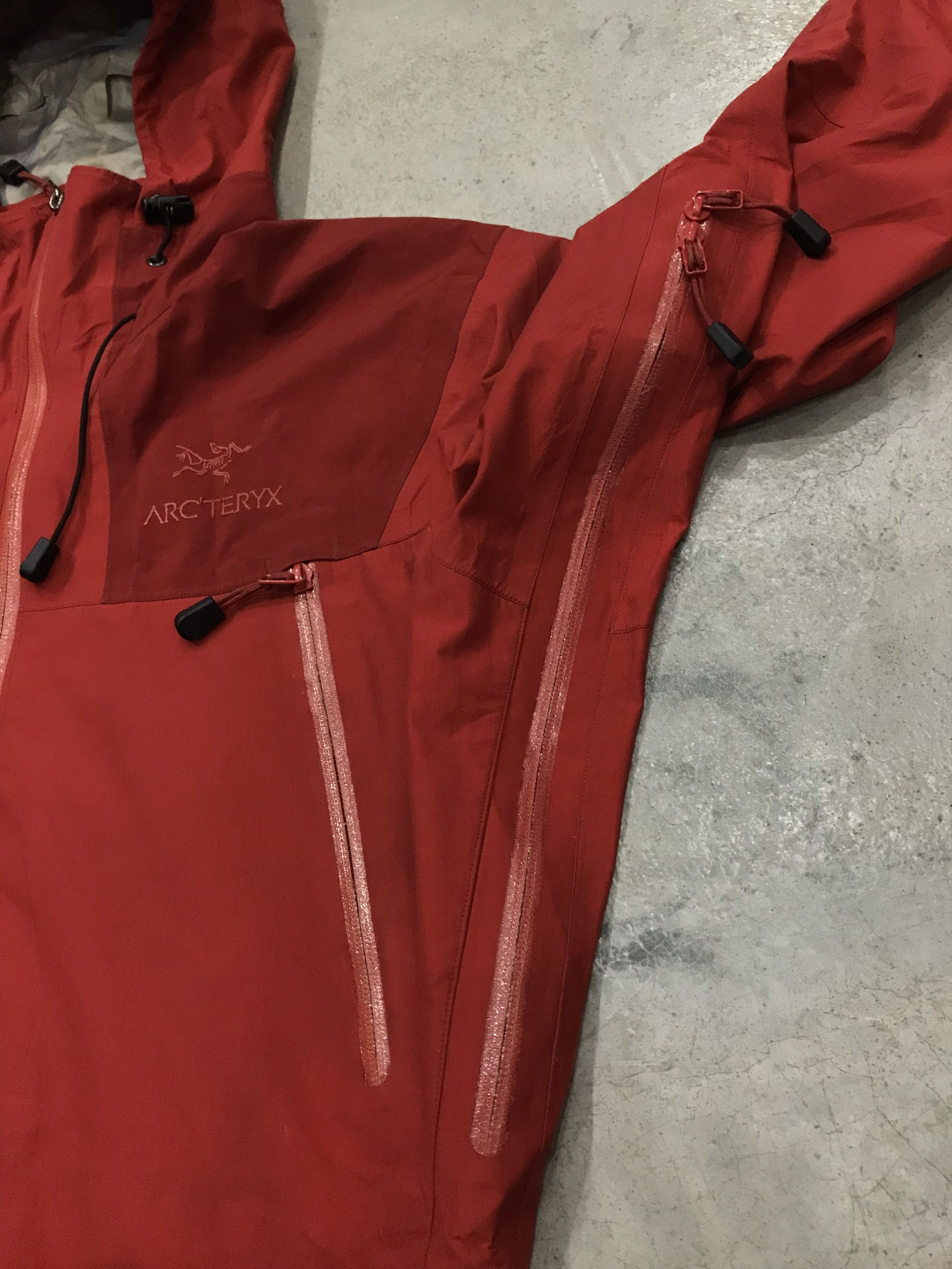 Arc'teryx ARC’TERYX GORE-TEX XCR JACKET Size M / US 6-8 / IT 42-44 - 7 Thumbnail
