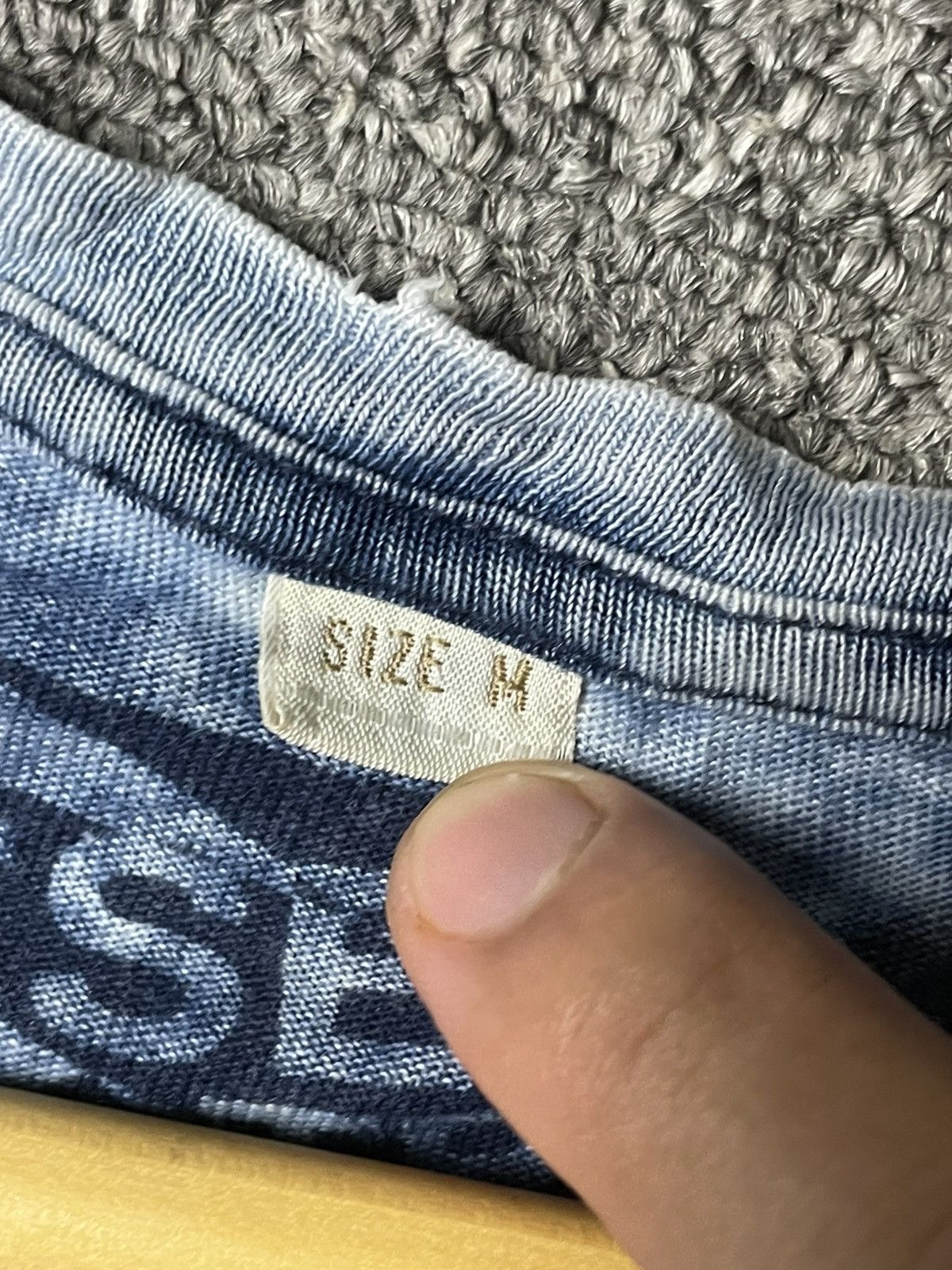 Diesel × Japanese Brand × Vintage DIESEL INDUSTRY Distressed Bleach Tie-dye Tshirt (115$ Size US M / EU 48-50 / 2 - 6 Thumbnail