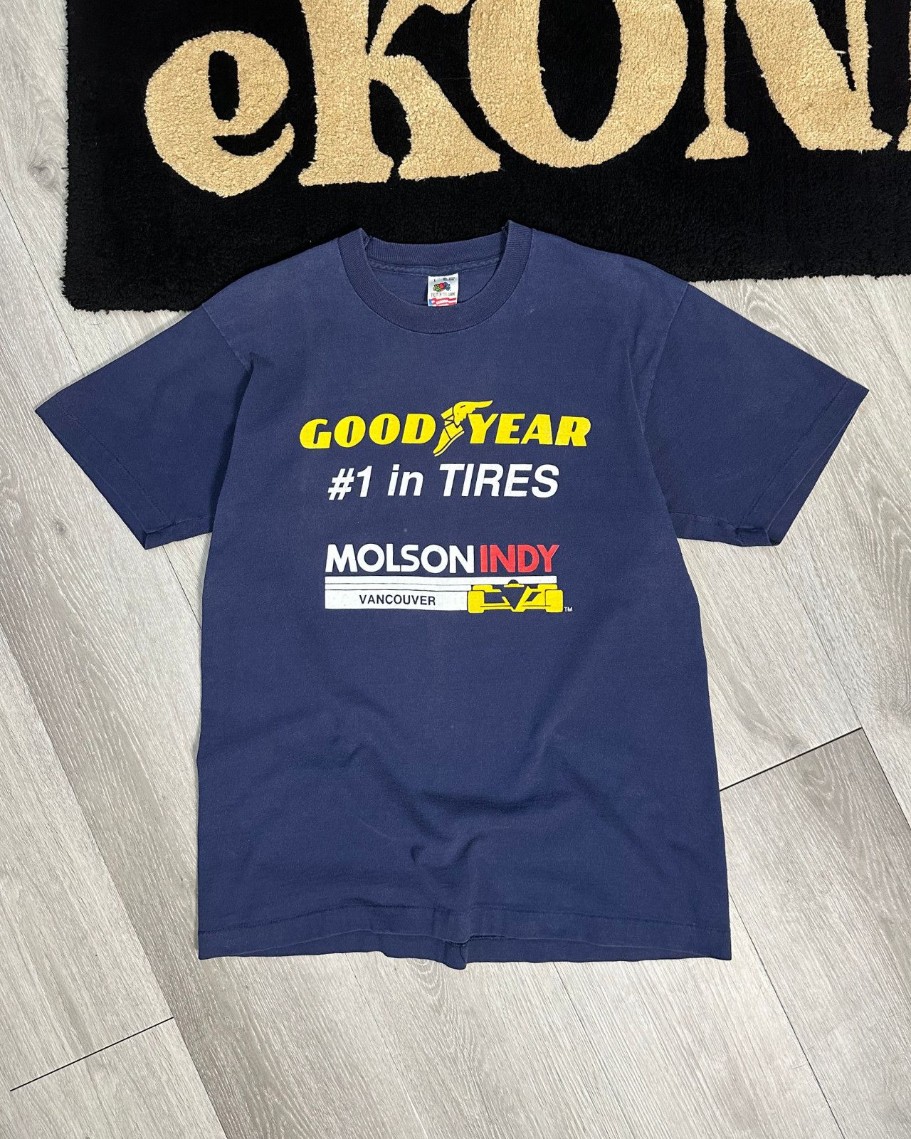 Fruit Of The Loom × Vintage Vintage 90s Goodyear x Molson Indy Vancouver T-Shirt - Large Size US L / EU 52-54 / 3 - 1 Thumbnail