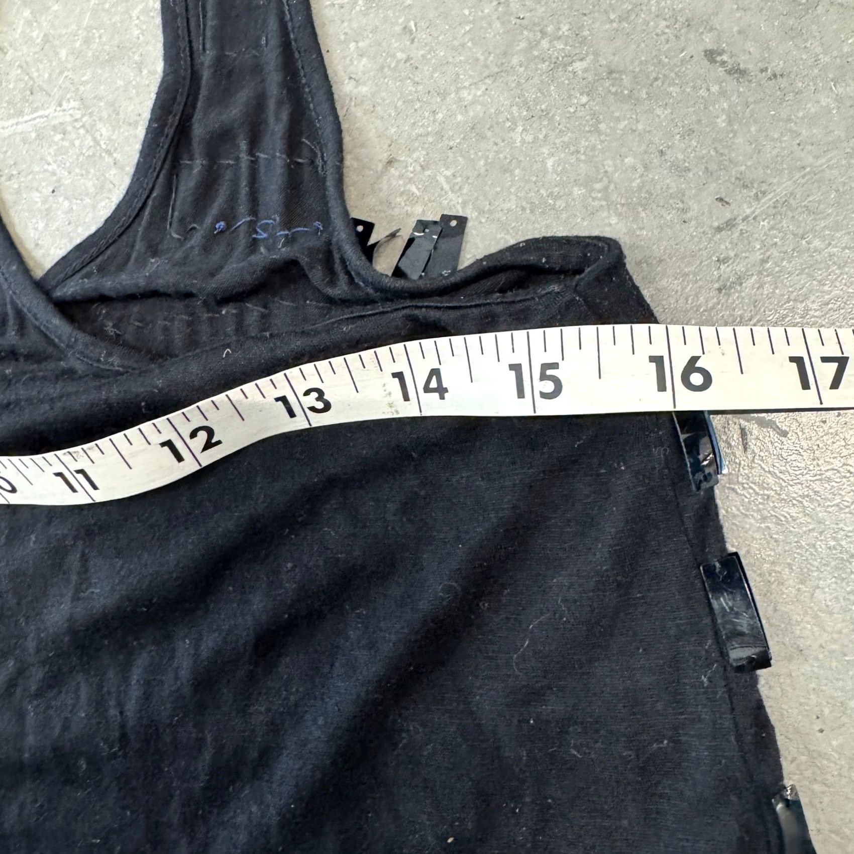 Vintage VINTAGE Y2K Black Embellished Racerback Tank Top M Women Tank Size M / US 6-8 / IT 42-44 - 3 Thumbnail