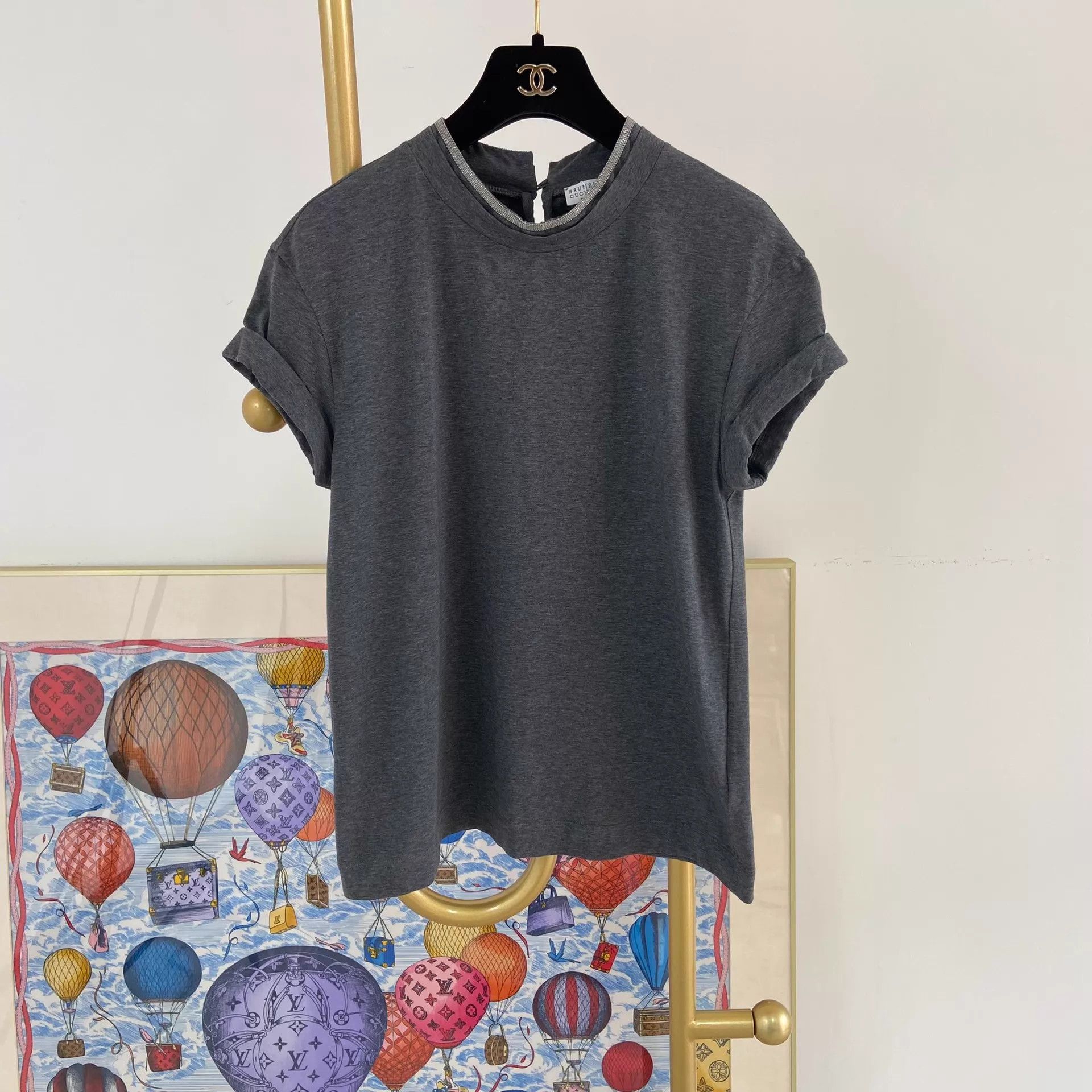 Brunello Cucinelli BC Deep Gray Beaded T-shirt XS Size XS / US 0-2 / IT 36-38 - 1 Thumbnail