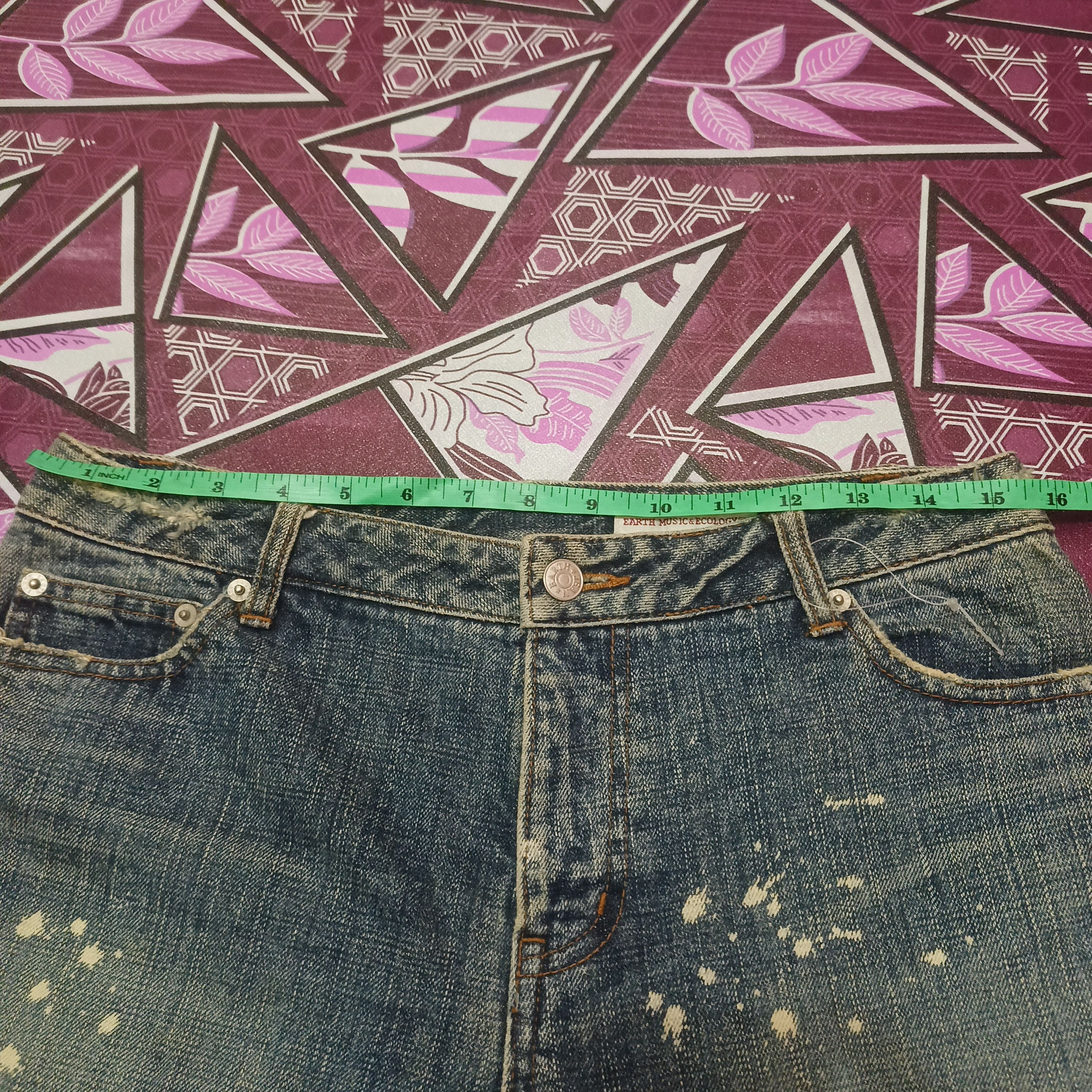 Who Decides War Japanese Earth Music & Ecology Painting Selvedge jeans Size US 31 - 21 Thumbnail