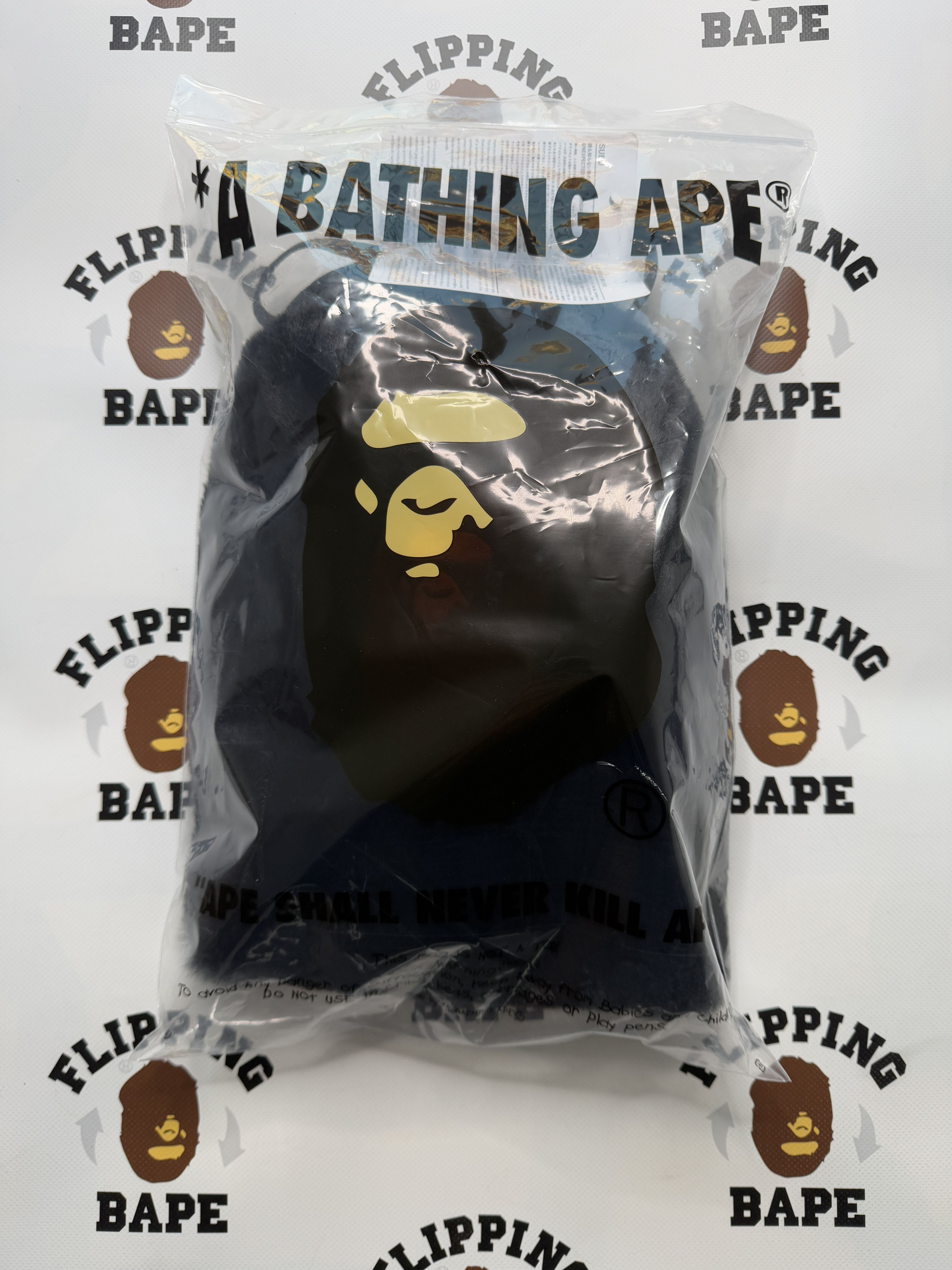 Bape × SUBU BAPE x SUBU APE HEAD PUFFER SANDALS Size US 7.5 / EU 40-41 - 17 Thumbnail