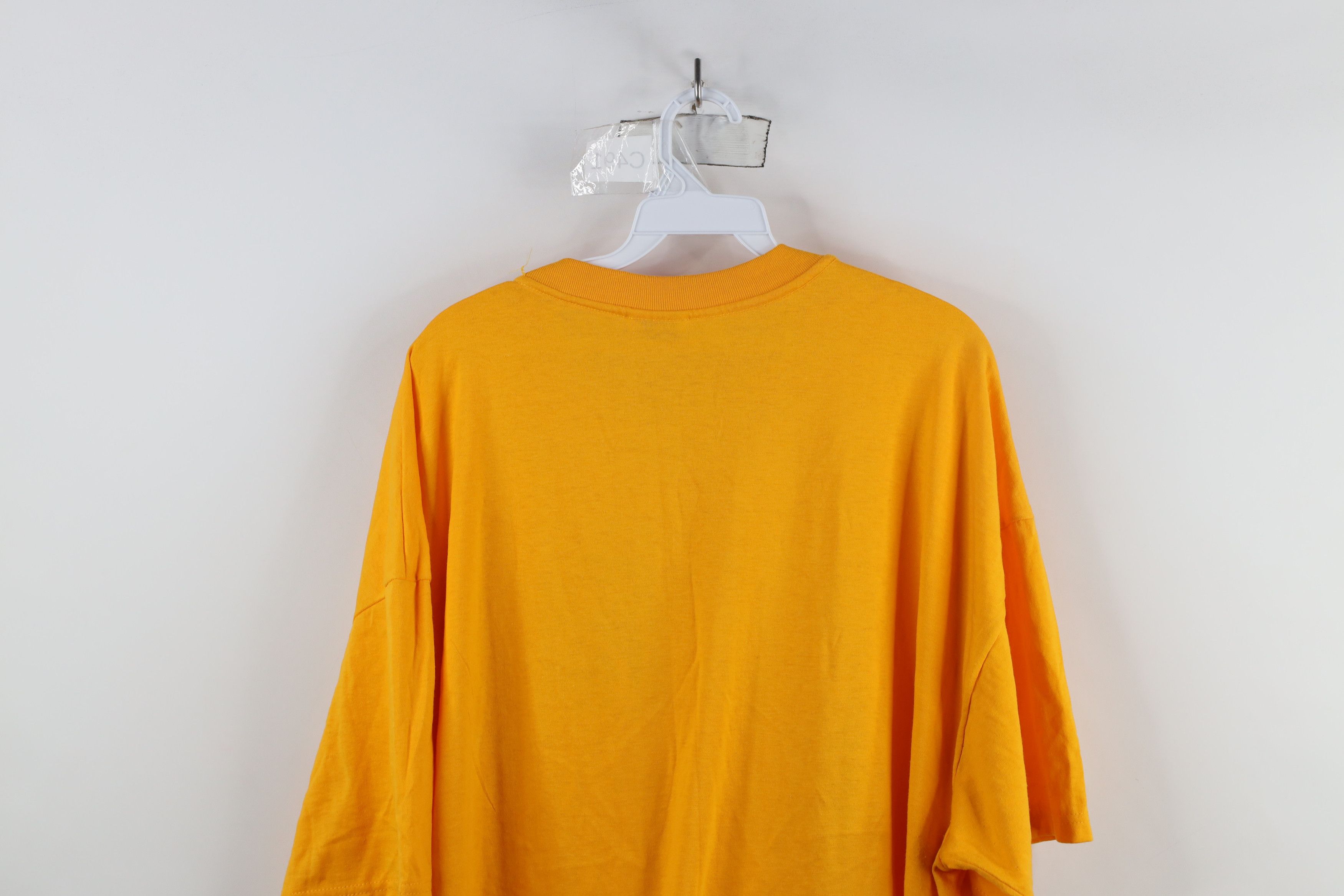 Vintage Vintage Y2K 2000 Streetwear Casino T-Shirt Yellow Size US XXL / EU 58 / 5 - 12 Thumbnail