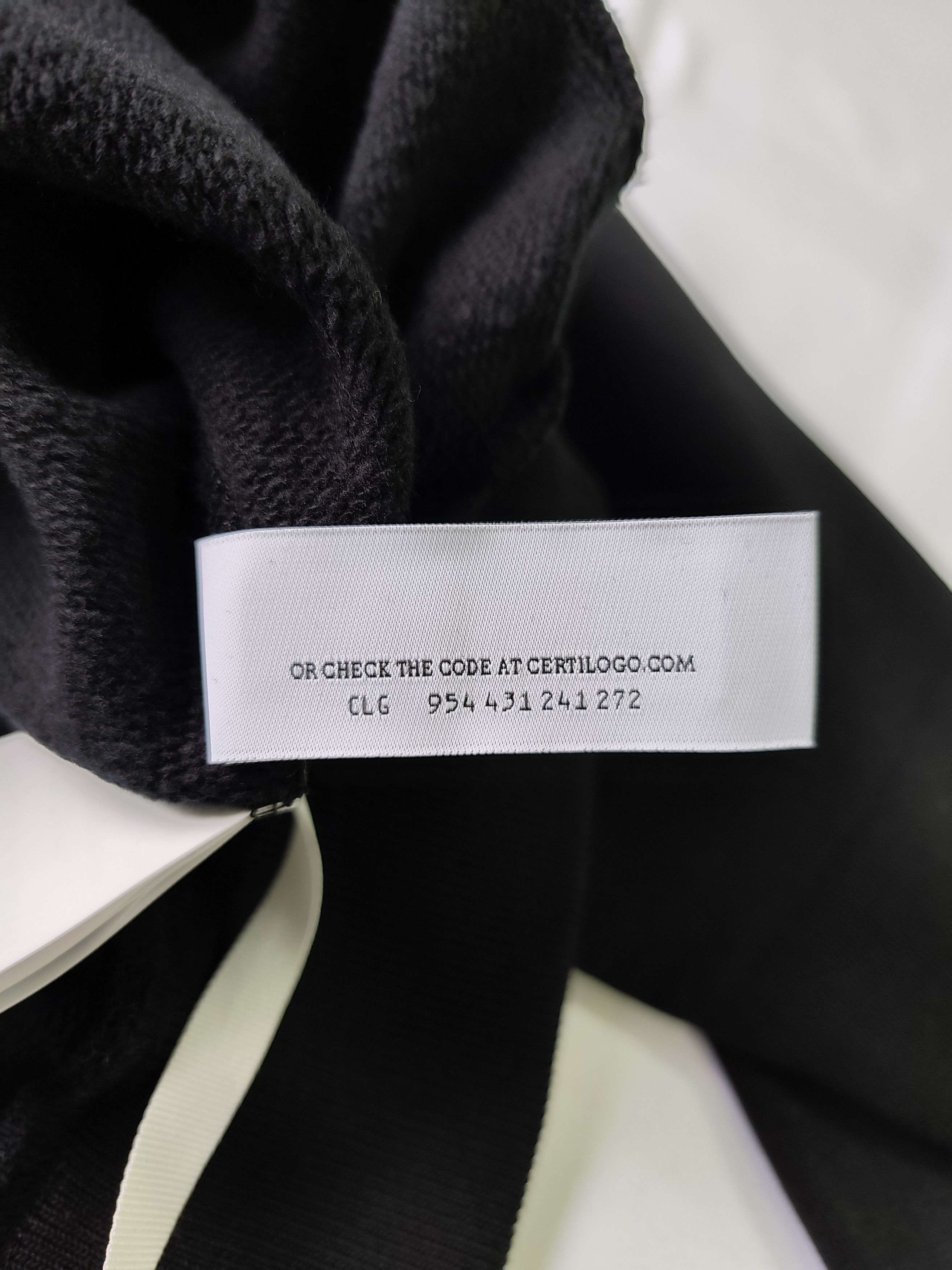 Off-White Off-White "Non-Fiction" Size US XL / EU 56 / 4 - 9 Thumbnail