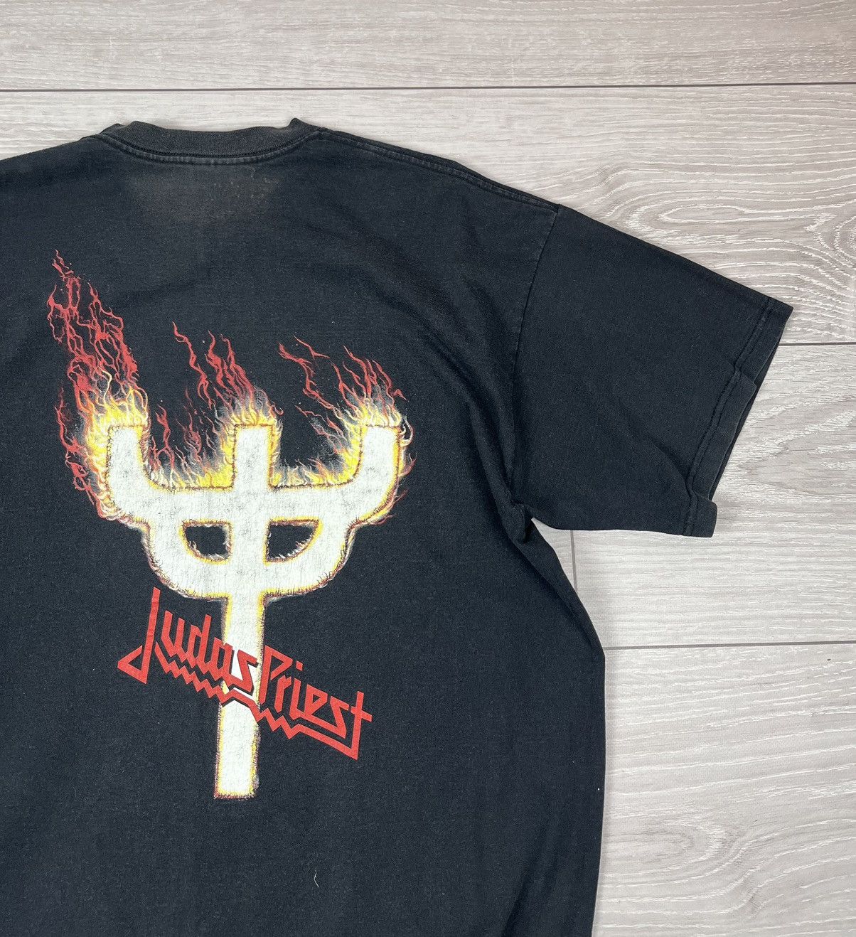 Band Tees Judas Priest 2004 Band Tee Vintage Black T Shirt Size US XL / EU 56 / 4 - 9 Thumbnail