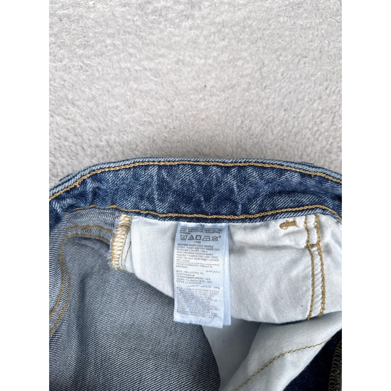 Old Navy Old Navy Jeans Womens 12 Blue Medium Wash High Rise Flare Denim 30x31 Pocket 5-Pocket Stretch Regular Vintage No Size 34" / US 12 / IT 48 - 7 Thumbnail