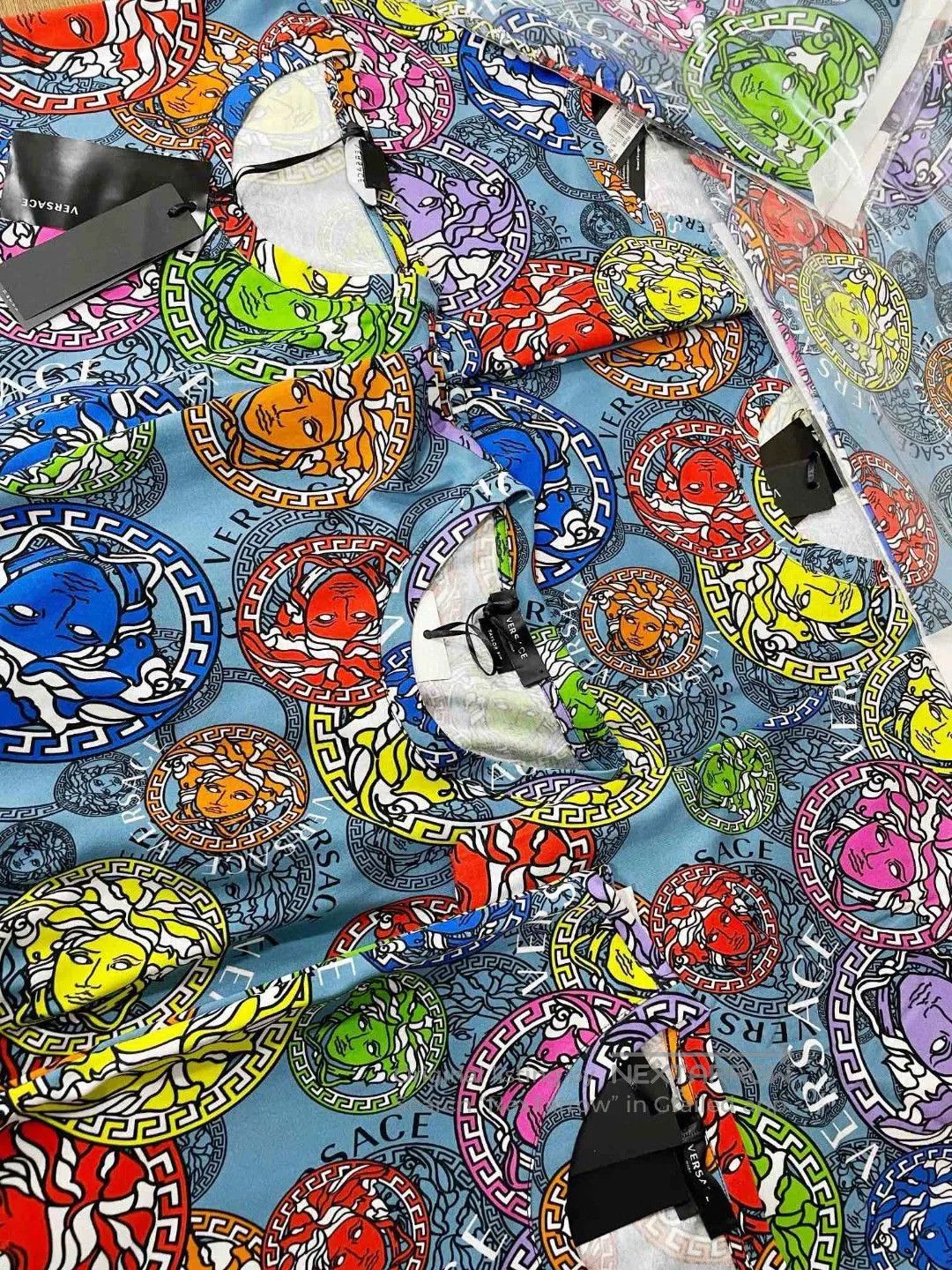 Versace VERSACE Cotton Short Sleeve T-Shirt. Size US S / EU 44-46 / 1 - 6 Thumbnail