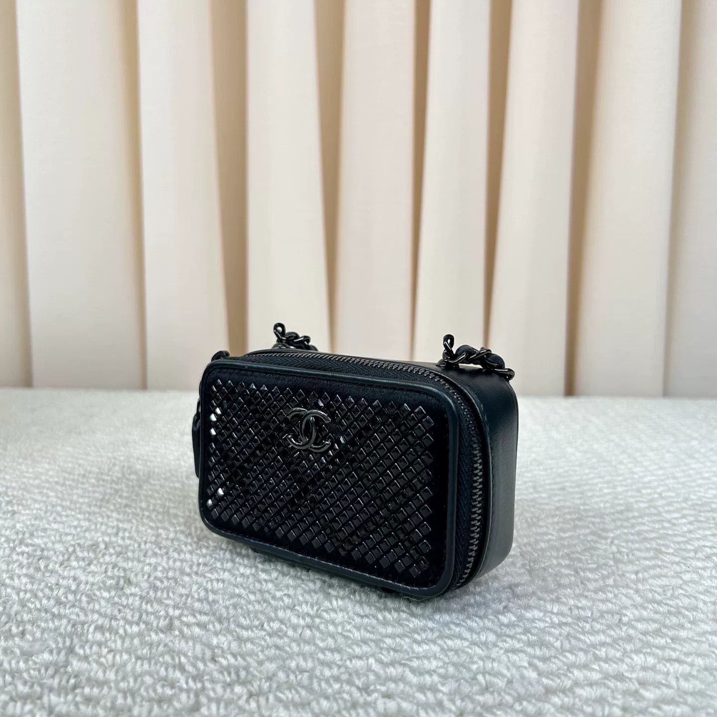 Chanel Pre-loved Bag Very good condition Size ONE SIZE - 1 Thumbnail