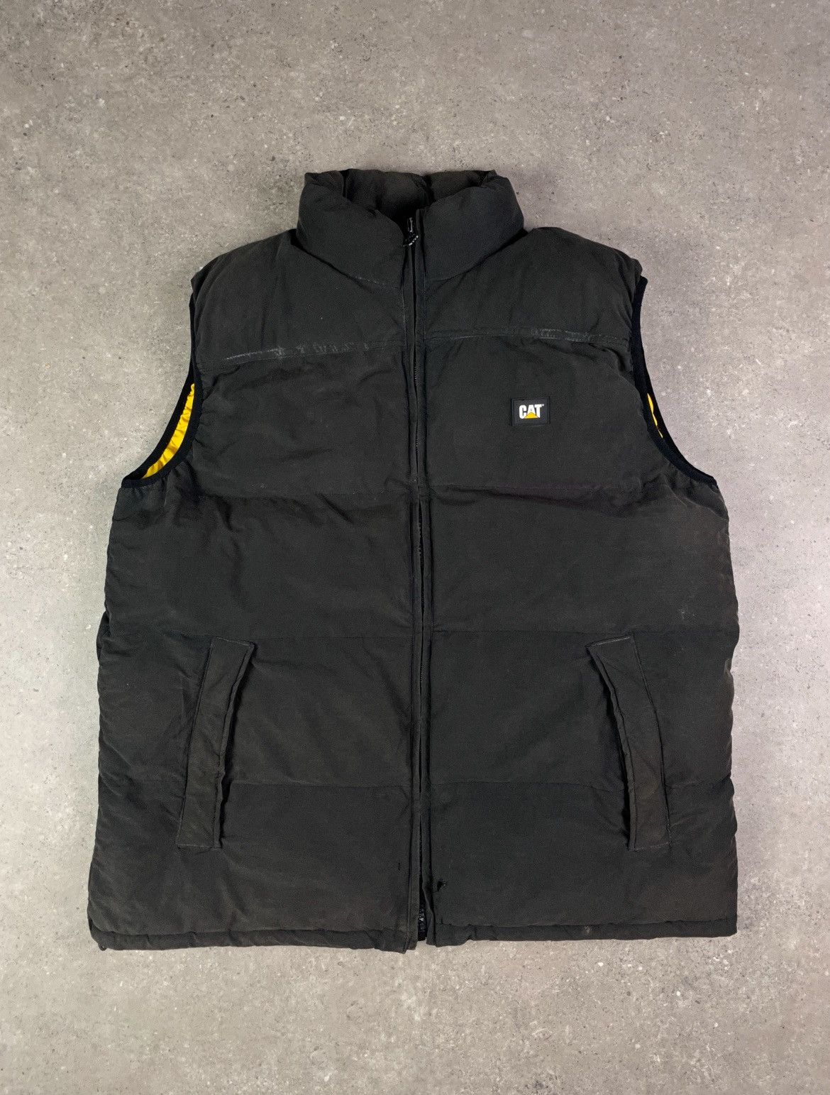 Caterpillar × Vintage Vintage Caterpillar Work Wear Puffer Vest Jacket Size US XL / EU 56 / 4 - 1 Thumbnail