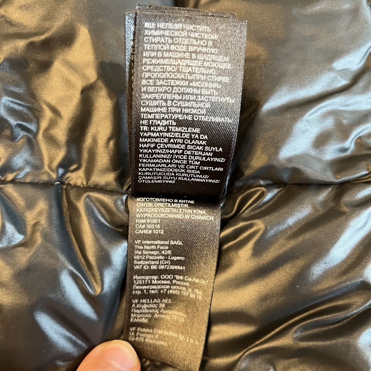 The North Face North Face down-filled hooded parka (black - #VAK675) Size L / US 10 / IT 46 - 13 Thumbnail