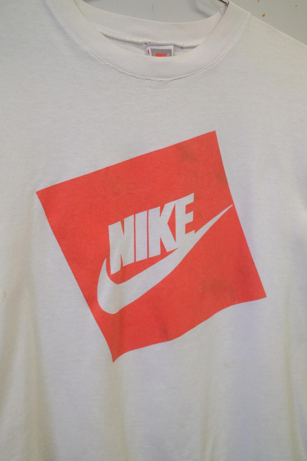 Nike 80's Nike Staff Box Logo T-Shirt Size S / US 4 / IT 40 - 3 Thumbnail