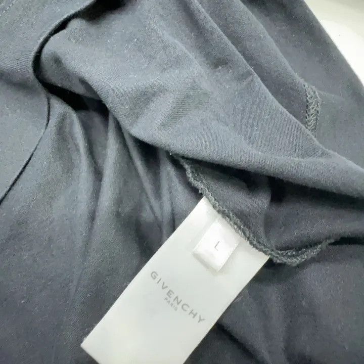 Givenchy Givenchy Givenchy Black Casual Graphic Short Sleeve TShirt Size US L / EU 52-54 / 3 - 5 Thumbnail