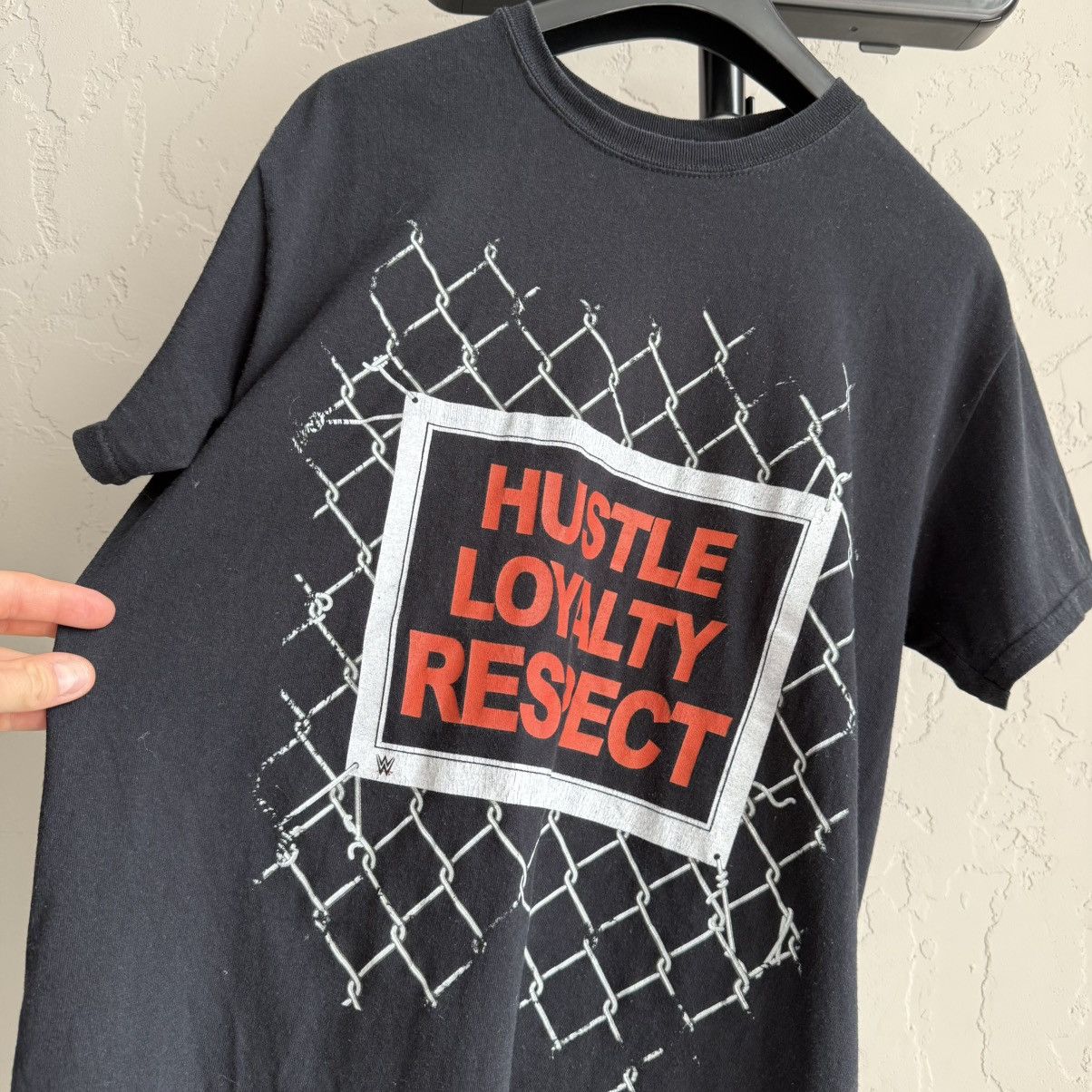 WWE Vintage John Cena T-Shirt Big Dog Hustle Loyalty Respect WWE Size US L / EU 52-54 / 3 - 3 Thumbnail
