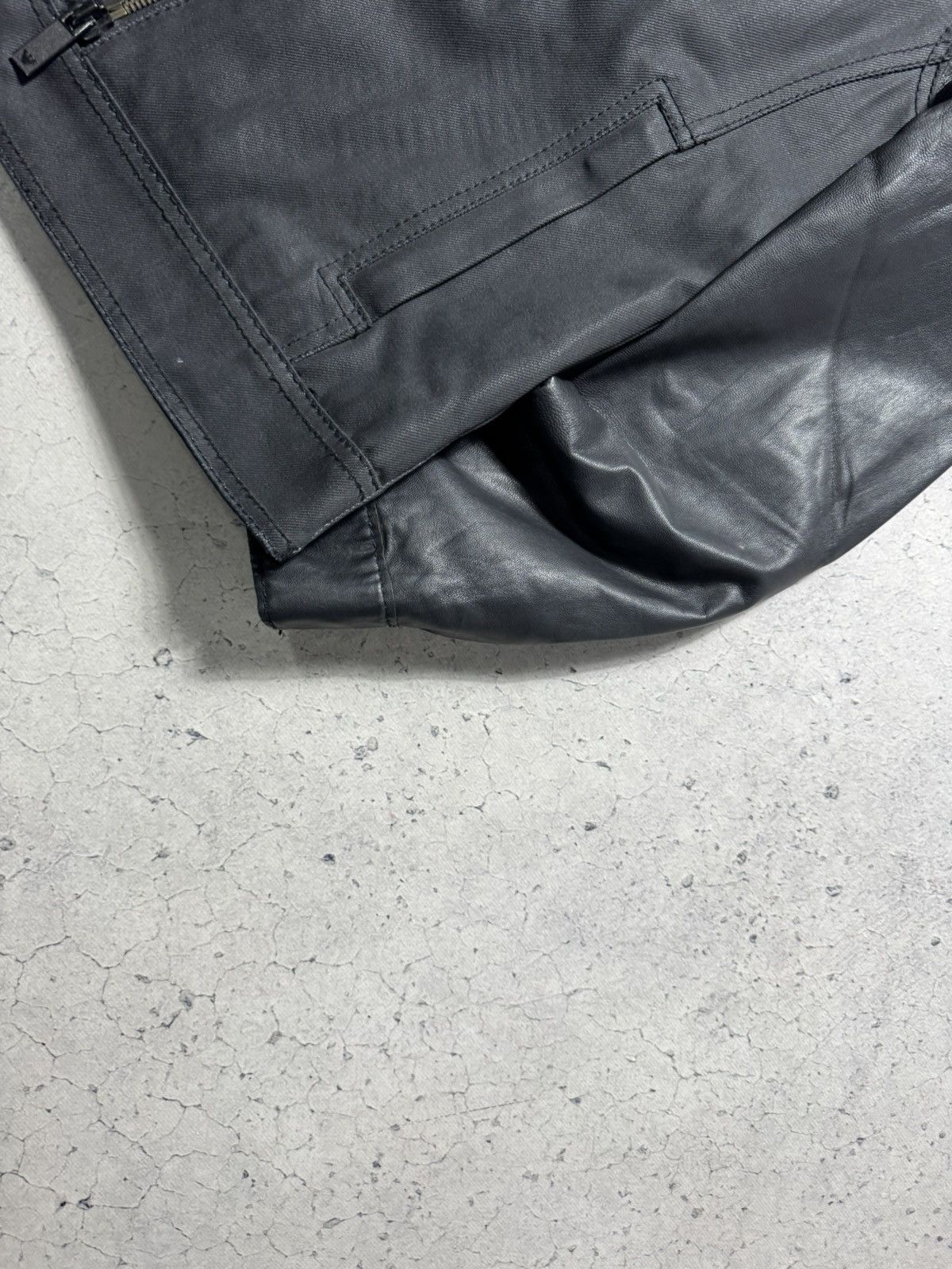Emporio Armani Emporio Armani Leather Bomber Jacket Size S Size US S / EU 44-46 / 1 - 3 Thumbnail