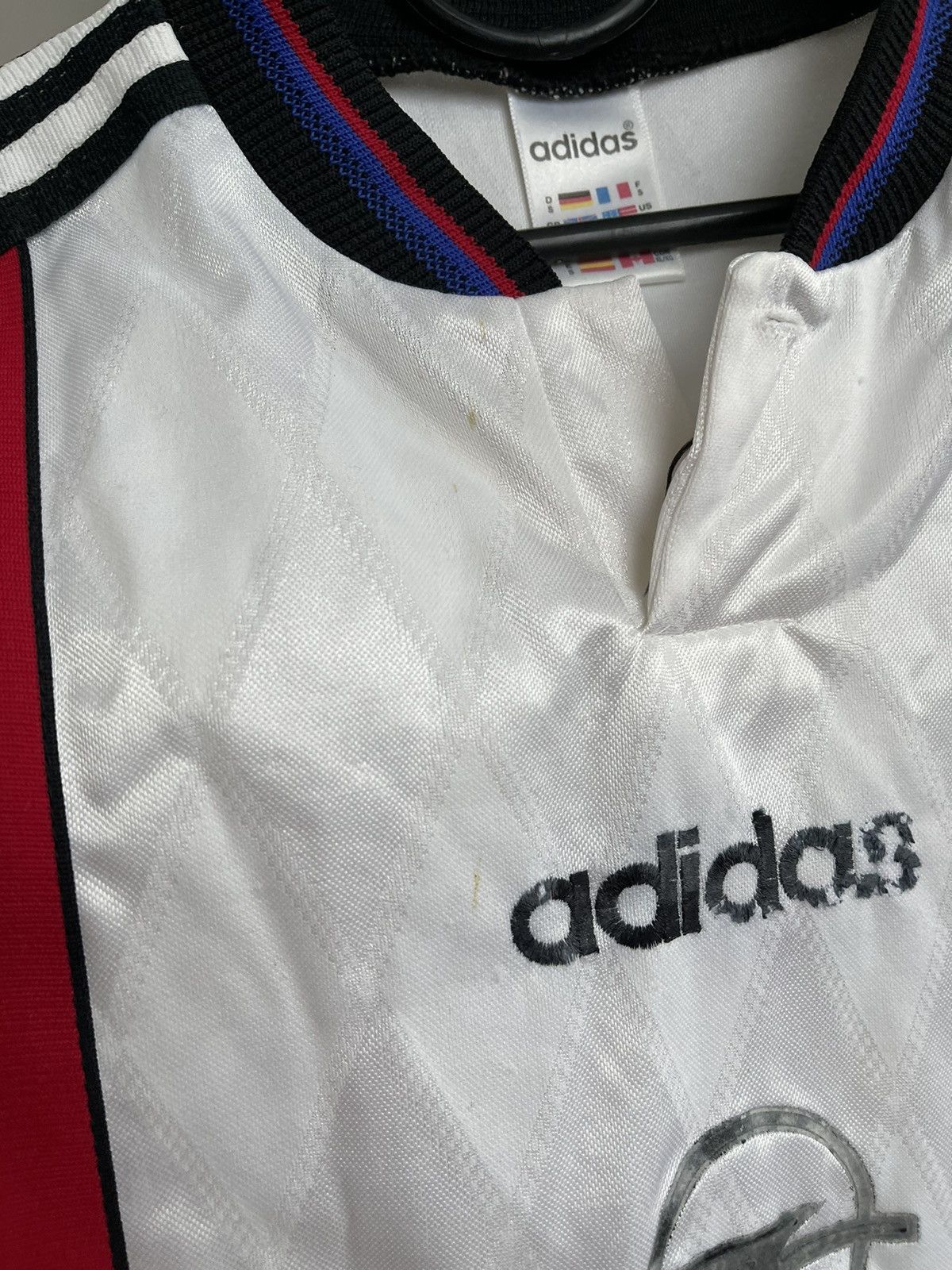 Adidas 1995/1996 Adidas Bayern Munich Vintage Soccer Jersey T-Shirt Size US S / EU 44-46 / 1 - 12 Thumbnail