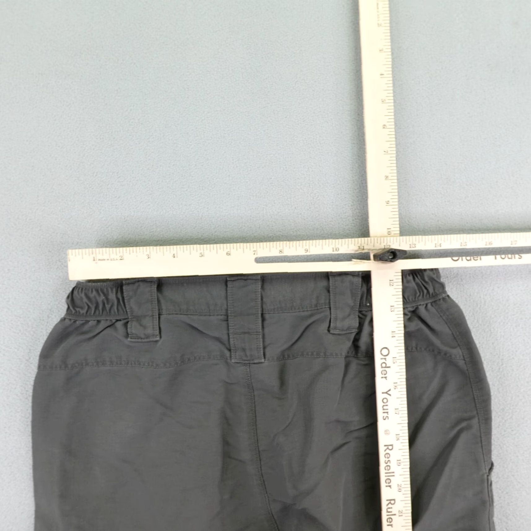 The North Face The North Face Shorts Mens Small Gray Cargo Nylon Hiking Outdoors Size US 28 / EU 44 - 7 Thumbnail