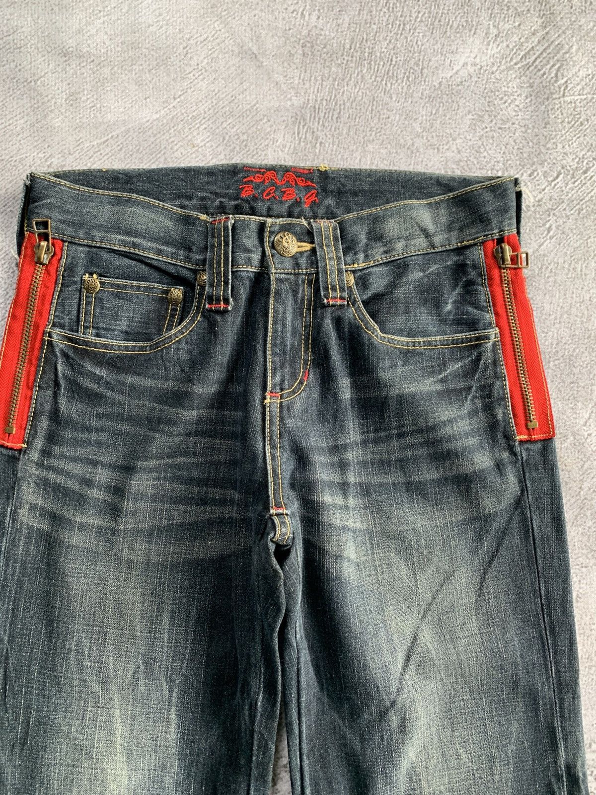 Japanese Brand Bcbg washed baggy denim pants Size US 30 / EU 46 - 2 Thumbnail