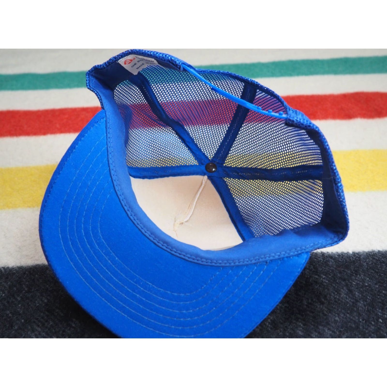 Vintage VTG 80s Les Schwab PNW 1987 Auto Cars White Blue Trucker Snapback Hat Cap OSFM Size ONE SIZE - 4 Thumbnail