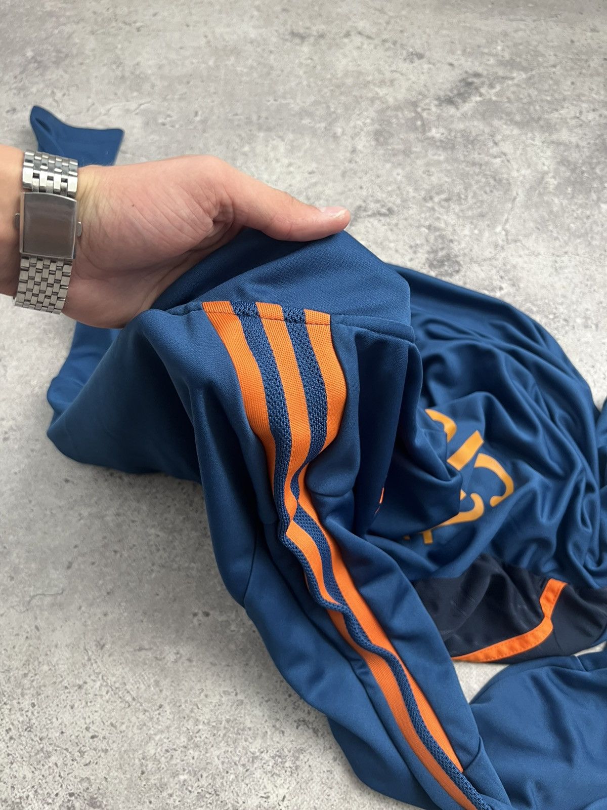 Adidas MANCHESTER UNITED 2023/2024 TRAINING TOP 1/4 ZIP ADIDAS Size US L / EU 52-54 / 3 - 11 Thumbnail