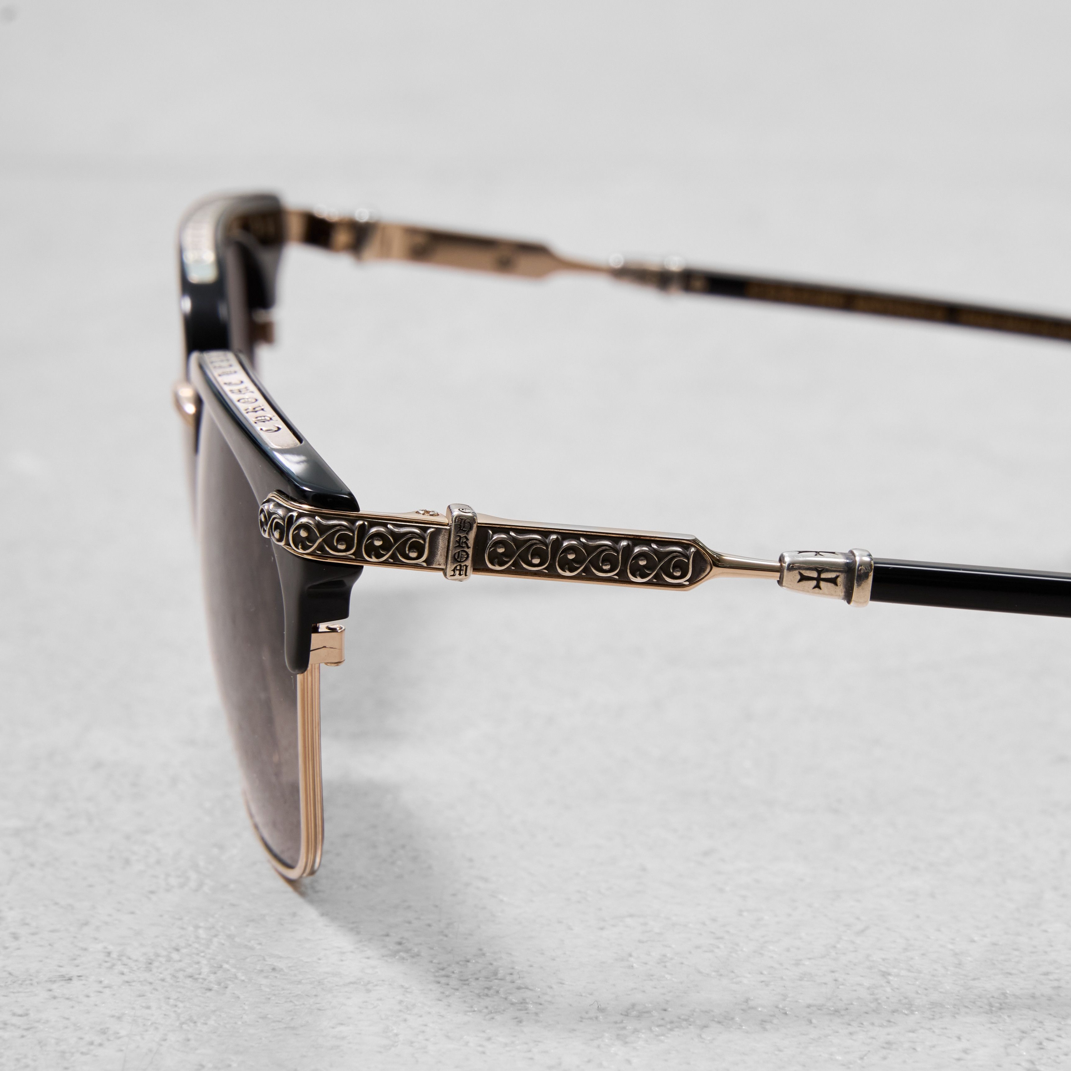 Chrome Hearts CHROME HEARTS VERTICAL SMILE II Size ONE SIZE - 9 Thumbnail