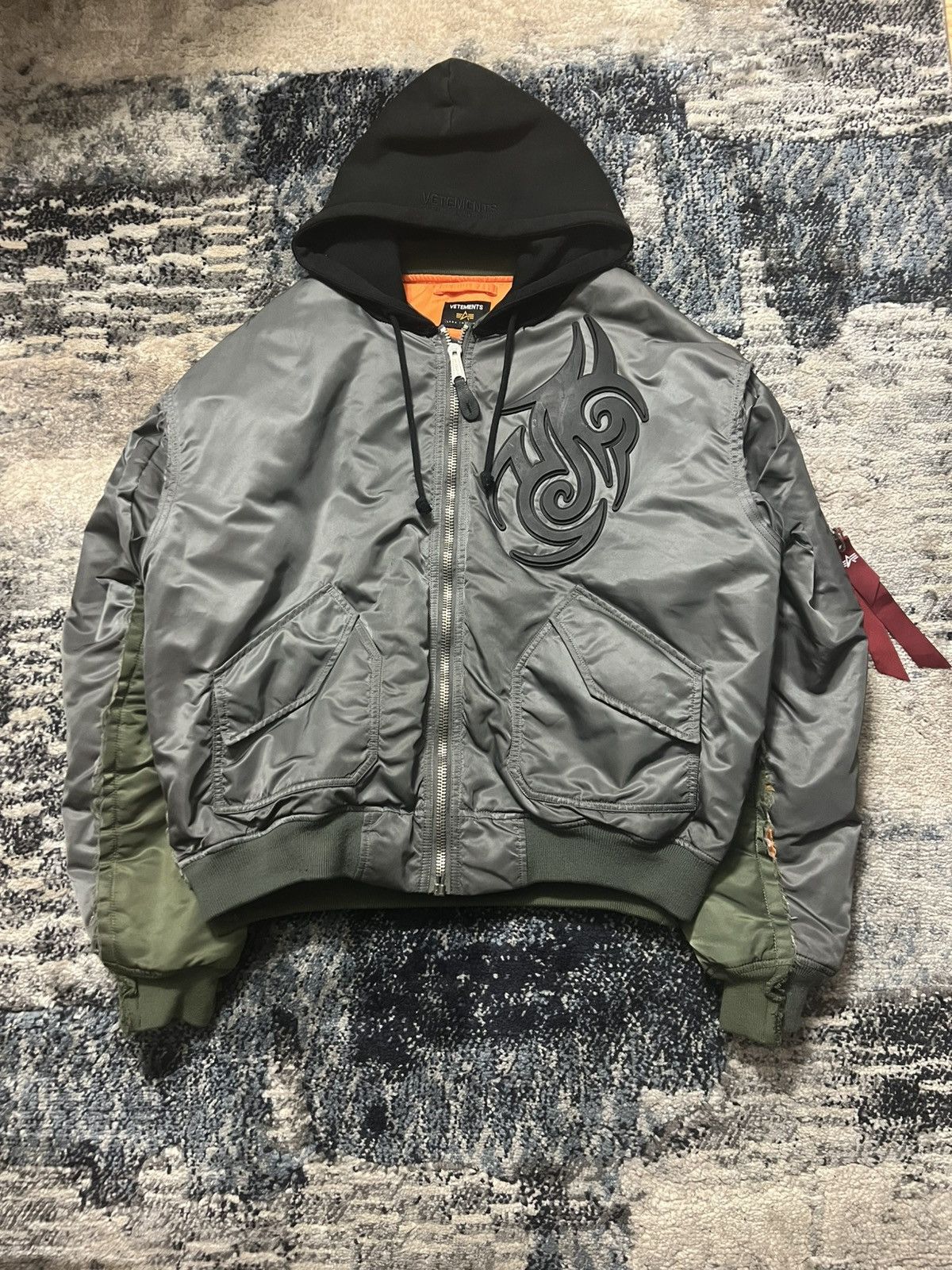 Alpha Industries × Vetements Vetements X Alpha Industries Split 
