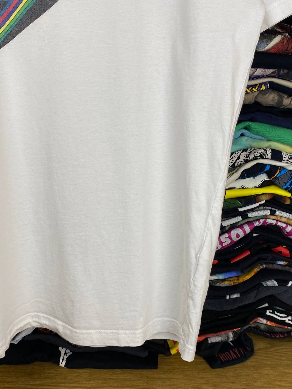 Paul Smith PS by Paul Smith "Rainbow Lightning" y2k Graphic Tee Size US S / EU 44-46 / 1 - 7 Thumbnail